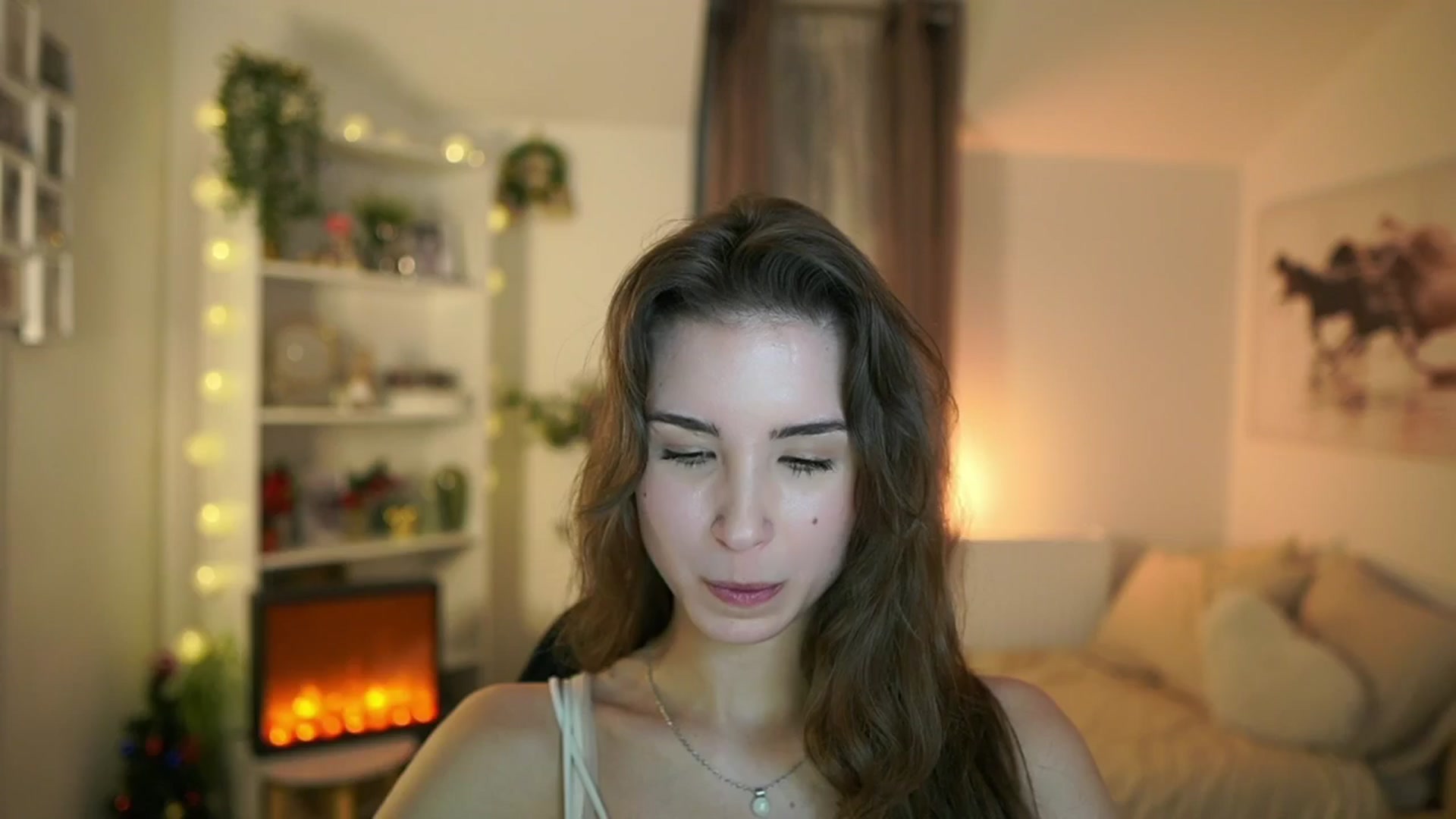 Gallery image thumbnail from Shy_jane's myfreecams stream on, 12/28/2024, 12:28 image 15 of 20