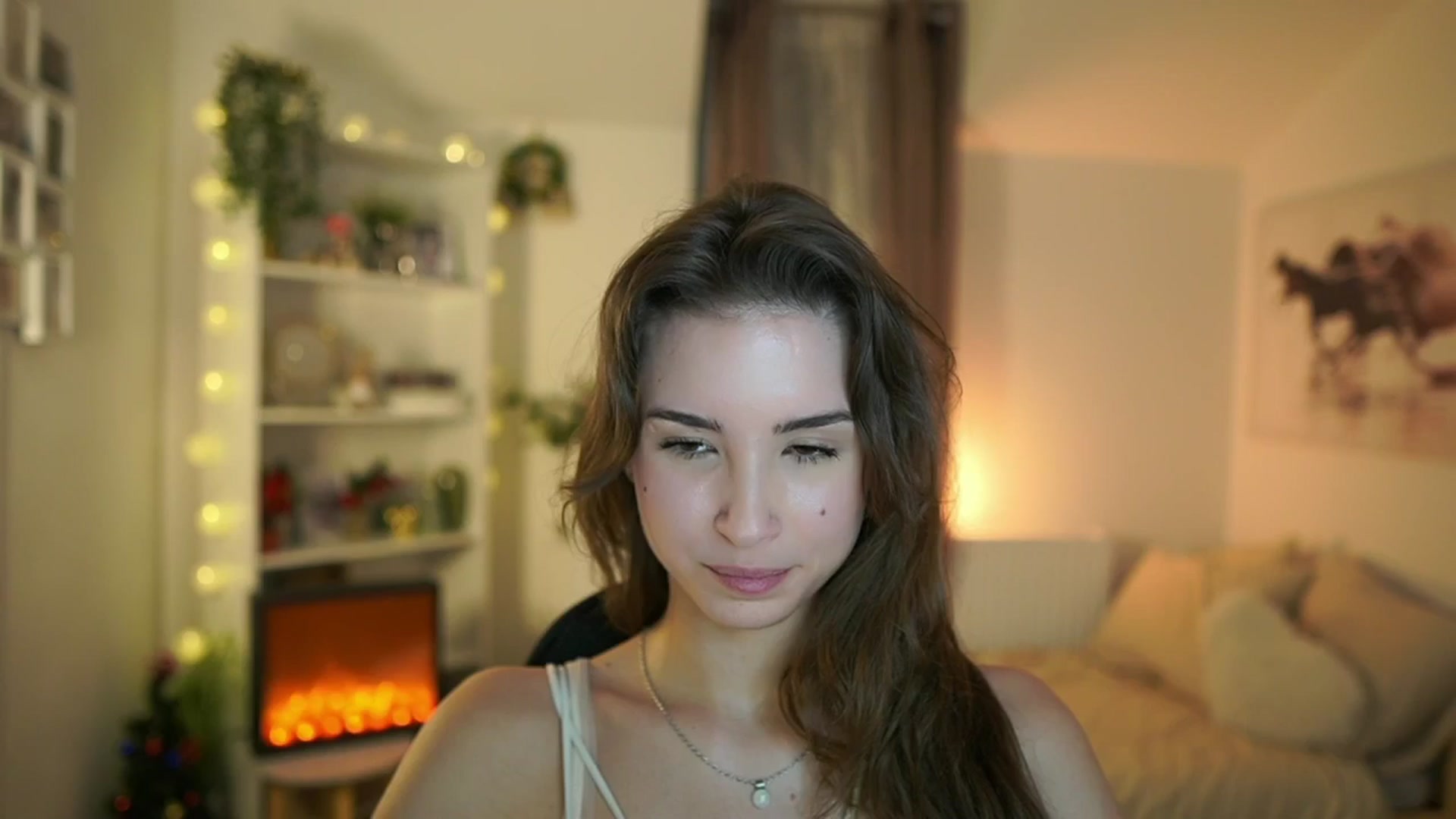 Gallery image thumbnail from Shy_jane's myfreecams stream on, 12/28/2024, 12:28 image 11 of 20
