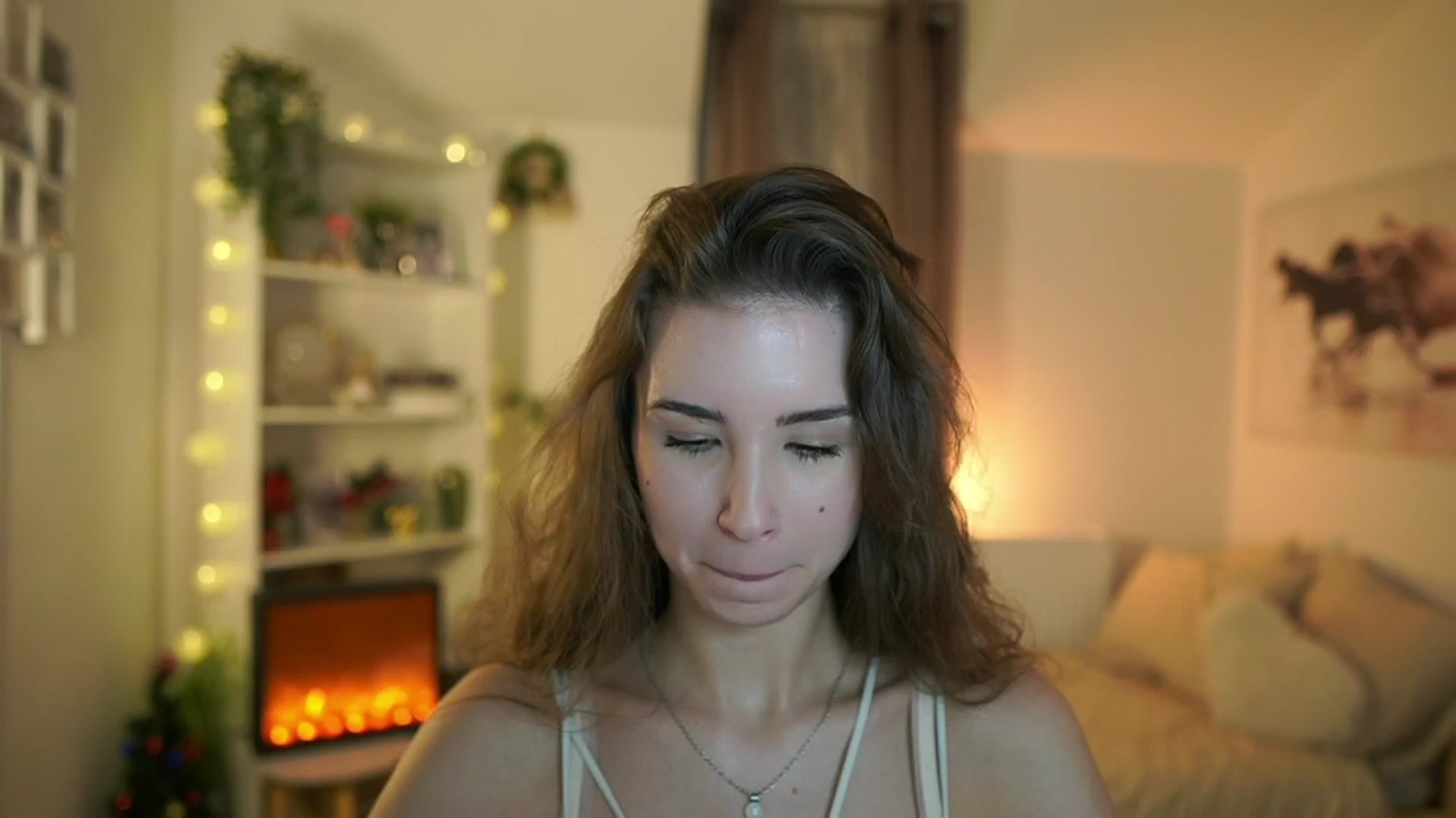 Gallery image thumbnail from Shy_jane's myfreecams stream on, 12/28/2024, 12:28 image 3 of 20