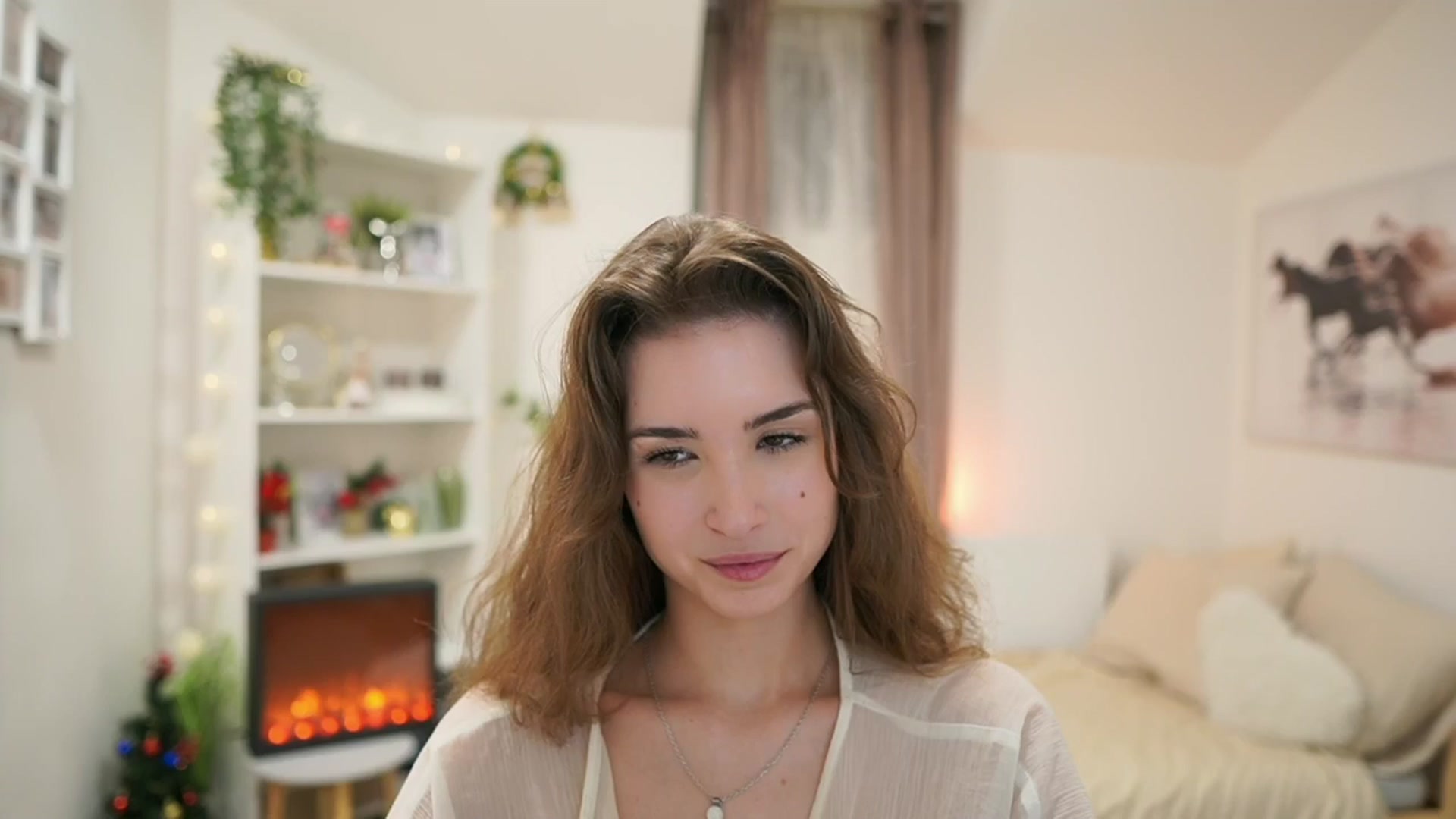 Gallery image thumbnail from Shy_jane's myfreecams stream on, 12/28/2024, 14:20 image 1 of 20