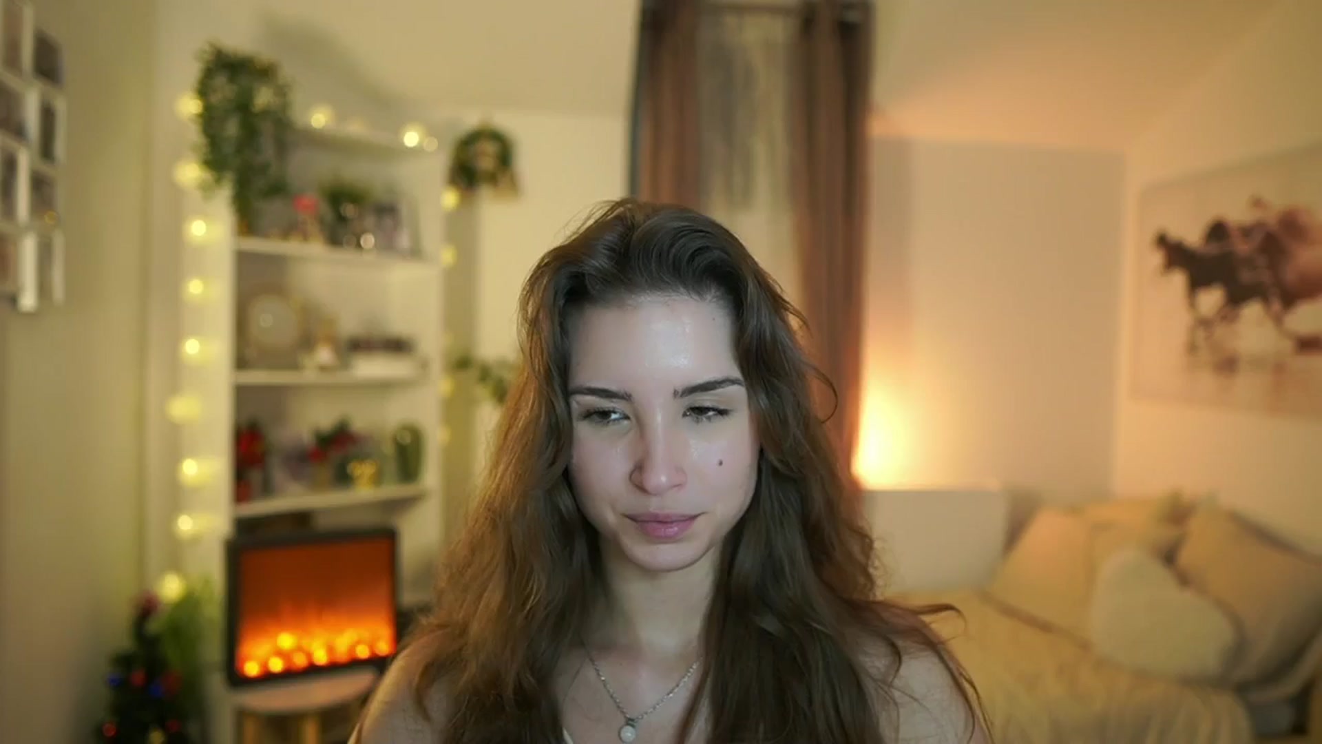 Gallery image thumbnail from Shy_jane's myfreecams stream on, 12/28/2024, 15:57 image 5 of 20