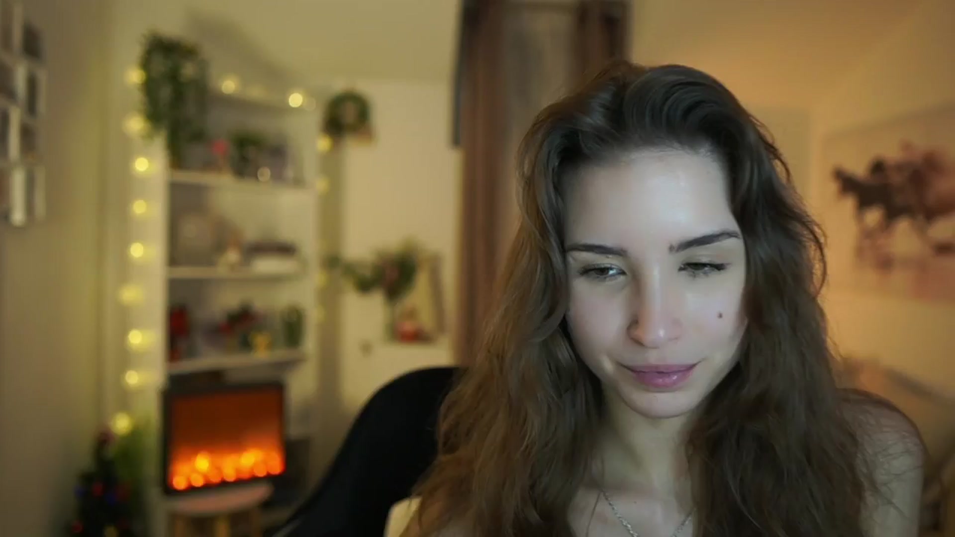 Gallery image thumbnail from Shy_jane's myfreecams stream on, 12/28/2024, 15:57 image 3 of 20