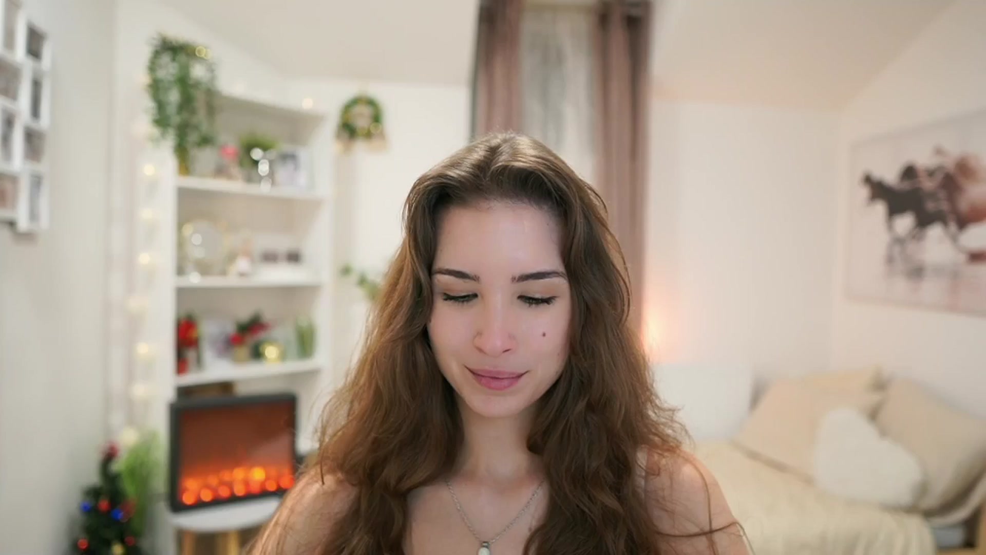 Gallery image thumbnail from Shy_jane's myfreecams stream on, 12/28/2024, 16:44 image 3 of 20