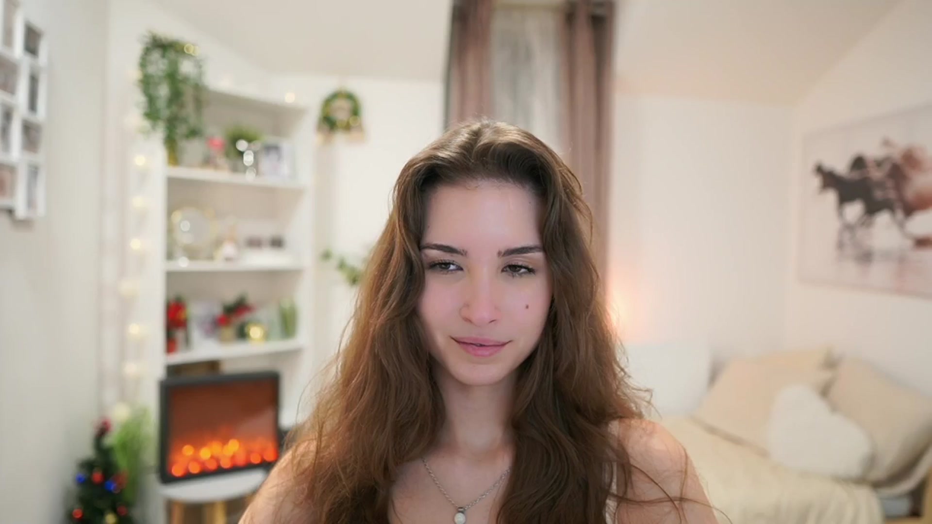 Gallery image thumbnail from Shy_jane's myfreecams stream on, 12/28/2024, 16:44 image 12 of 20