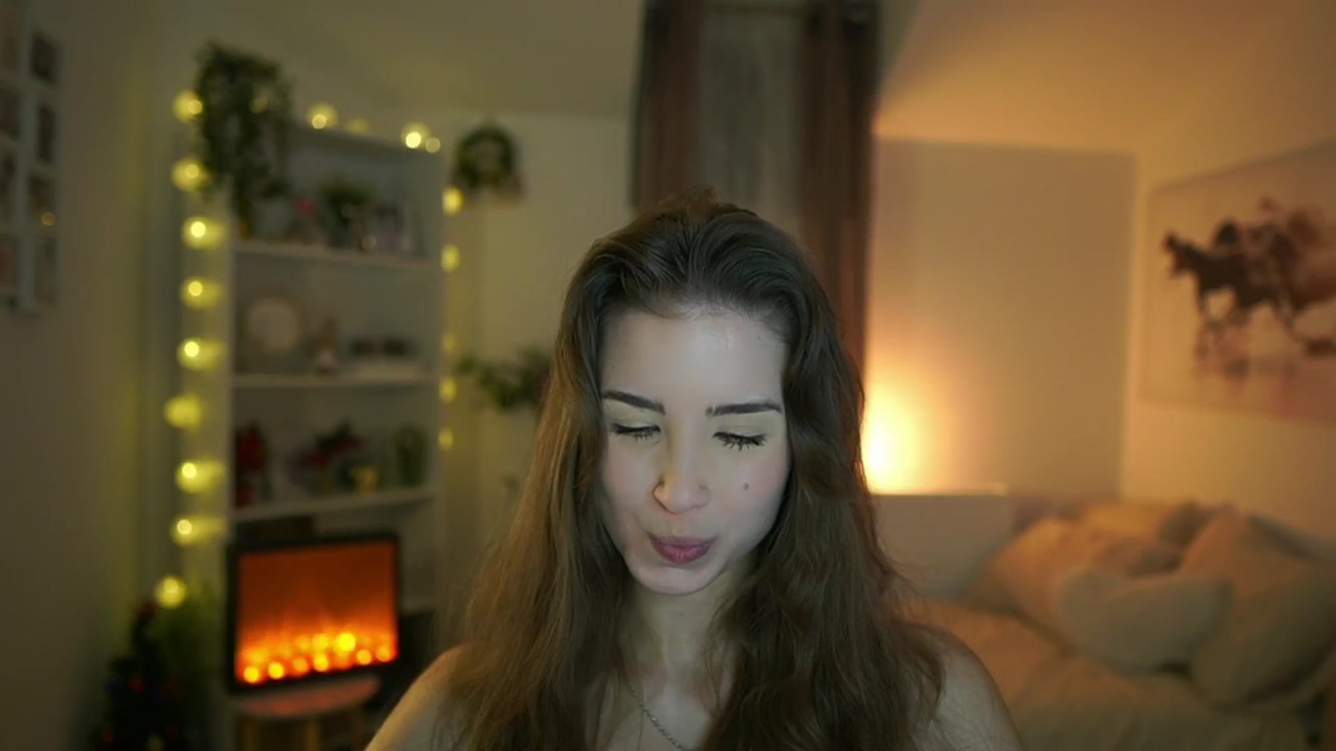 Gallery image thumbnail from Shy_jane's myfreecams stream on, 12/29/2024, 11:10 image 14 of 20