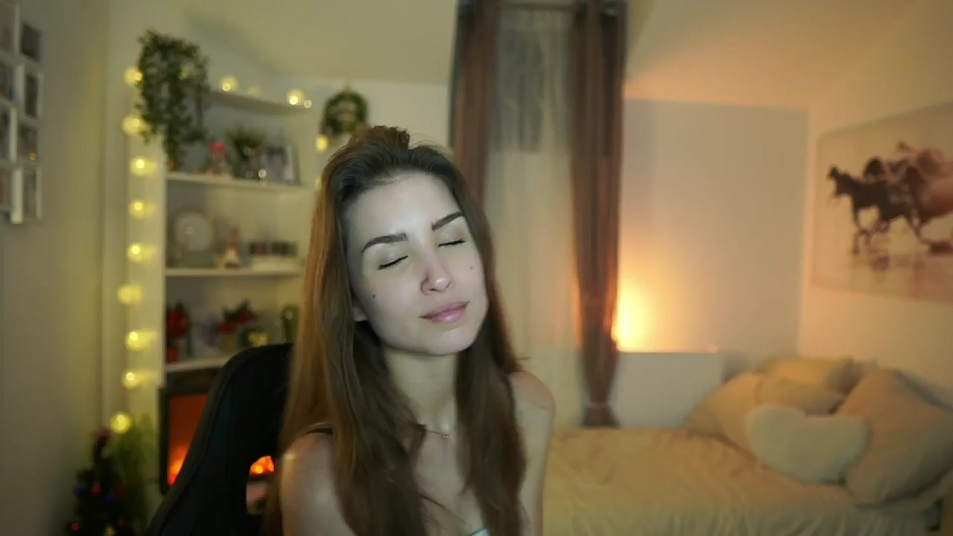 Gallery image thumbnail from Shy_jane's myfreecams stream on, 01/02/2025, 16:52 image 18 of 20