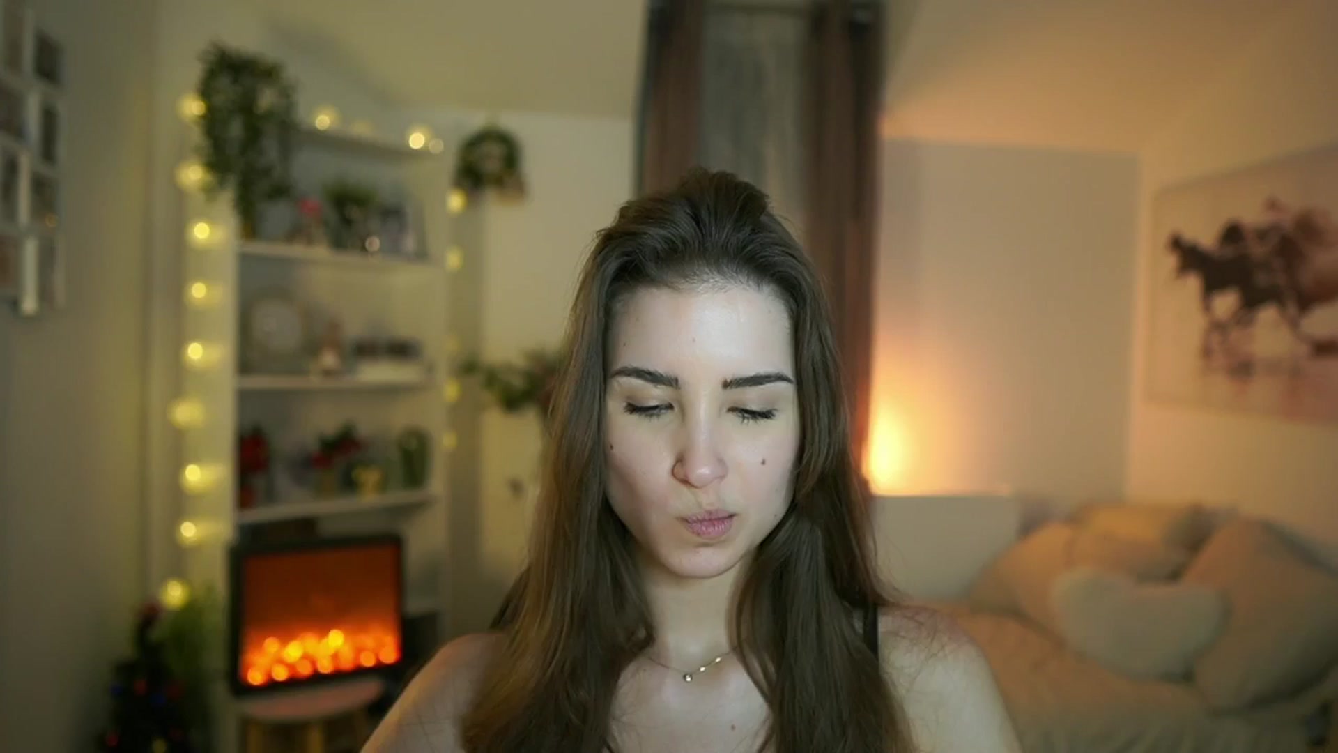 Gallery image thumbnail from Shy_jane's myfreecams stream on, 01/02/2025, 16:52 image 14 of 20