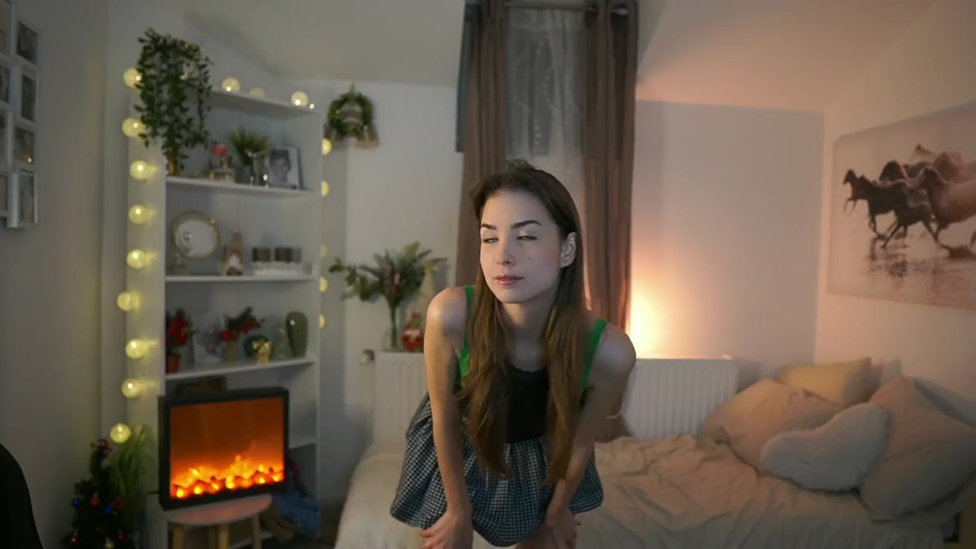 Gallery image thumbnail from Shy_jane's myfreecams stream on, 01/03/2025, 10:24 image 10 of 20