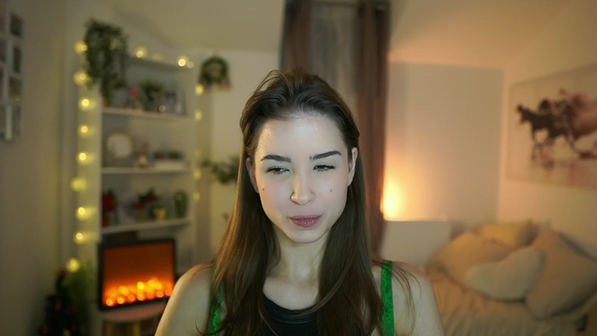 Gallery image thumbnail from Shy_jane's myfreecams stream on, 01/03/2025, 10:54 image 10 of 20
