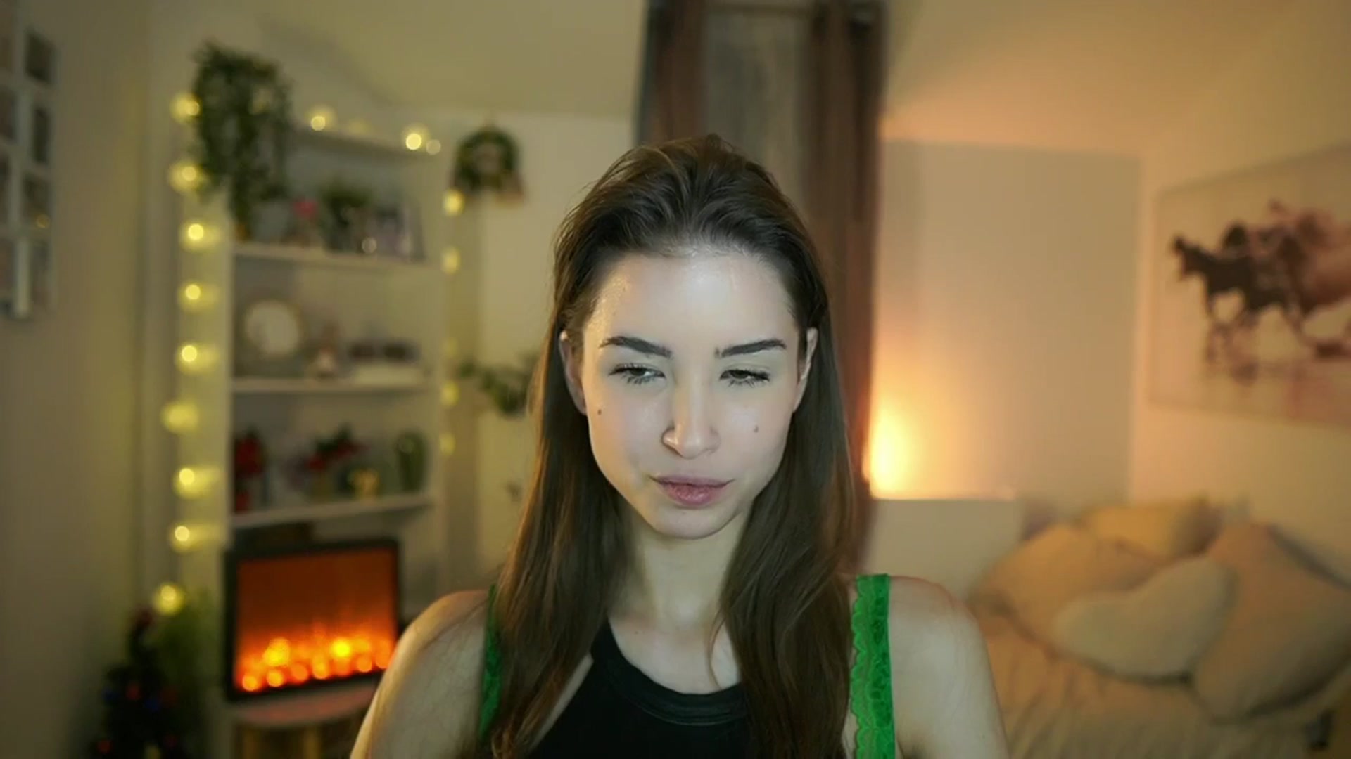 Gallery image thumbnail from Shy_jane's myfreecams stream on, 01/03/2025, 11:29 image 19 of 20