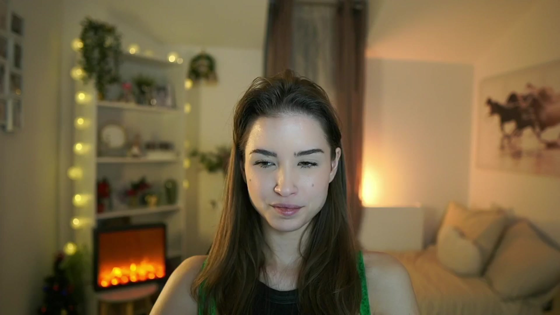 Gallery image thumbnail from Shy_jane's myfreecams stream on, 01/03/2025, 13:19 image 4 of 20