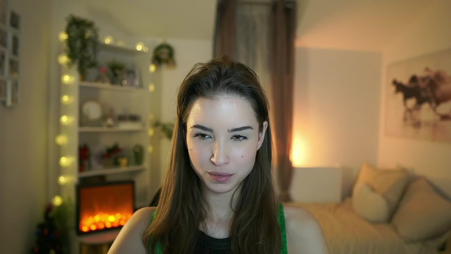 Gallery image thumbnail from Shy_jane's myfreecams stream on, 01/03/2025, 13:19 image 6 of 20