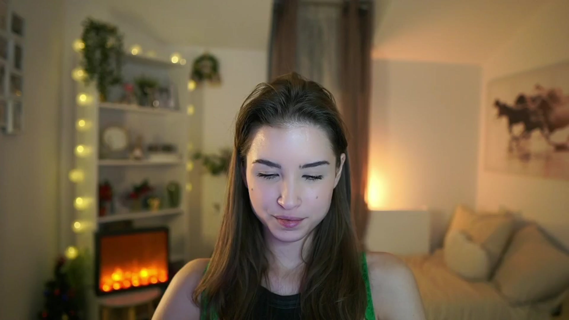 Gallery image thumbnail from Shy_jane's myfreecams stream on, 01/03/2025, 13:19 image 5 of 20
