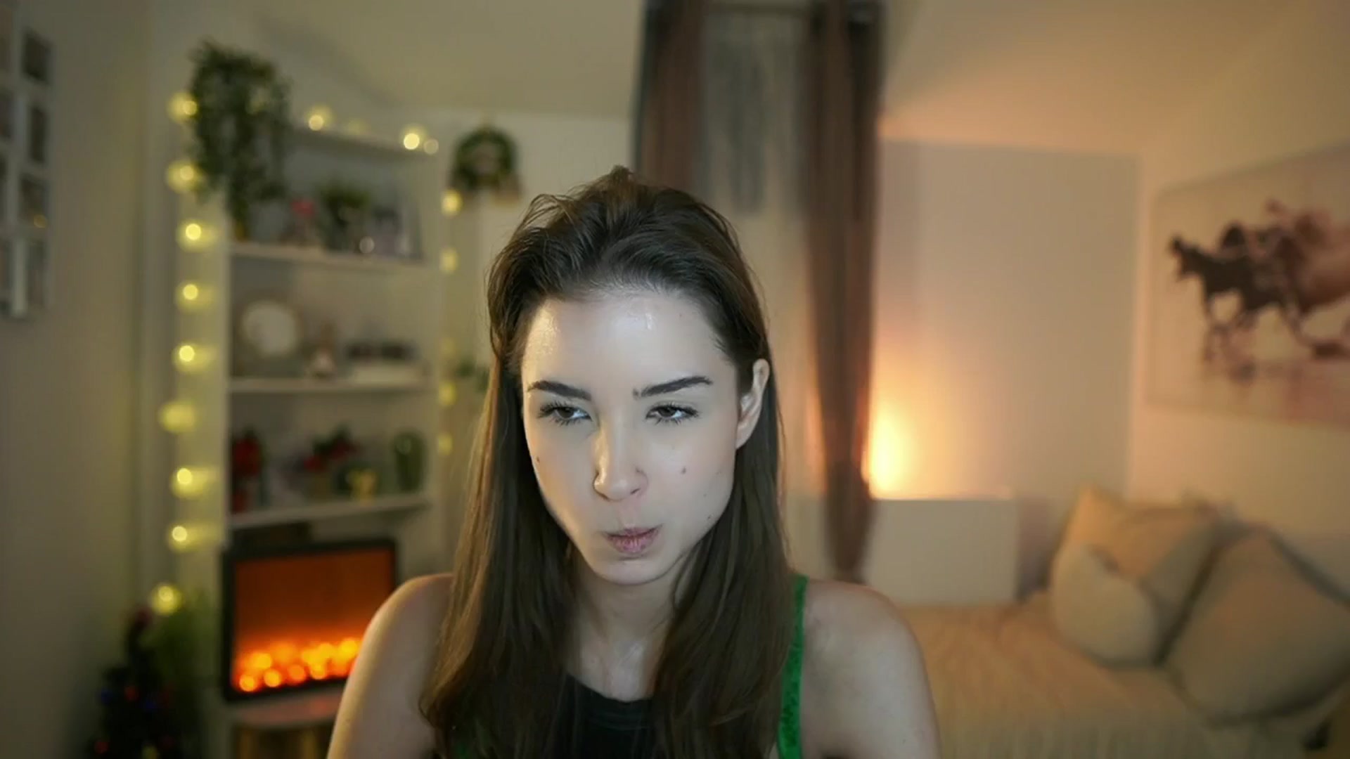 Gallery image thumbnail from Shy_jane's myfreecams stream on, 01/03/2025, 13:19 image 1 of 20