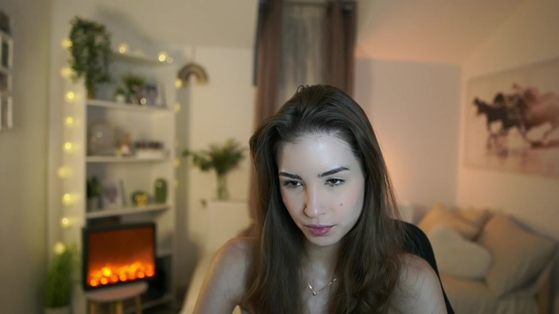 Gallery image thumbnail from Shy_jane's myfreecams stream on, 01/10/2025, 10:16 image 1 of 20