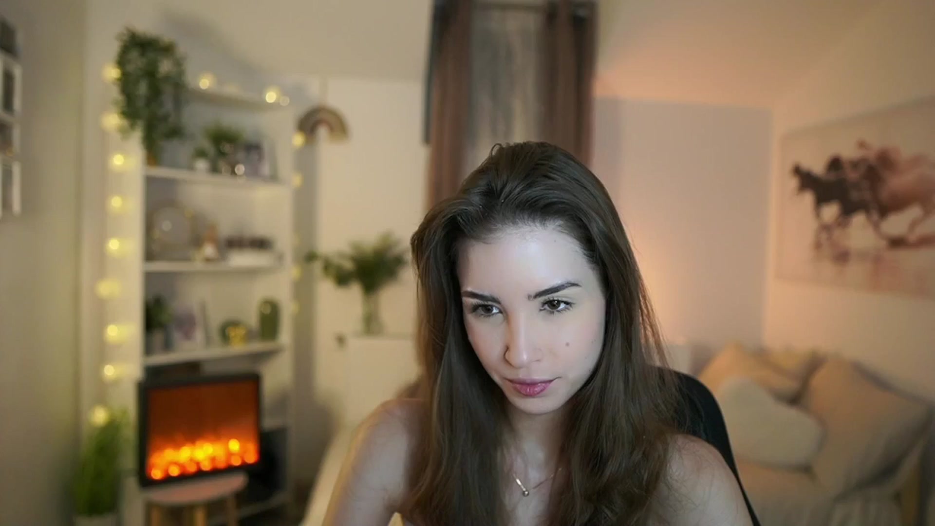 Gallery image thumbnail from Shy_jane's myfreecams stream on, 01/10/2025, 10:16 image 2 of 20