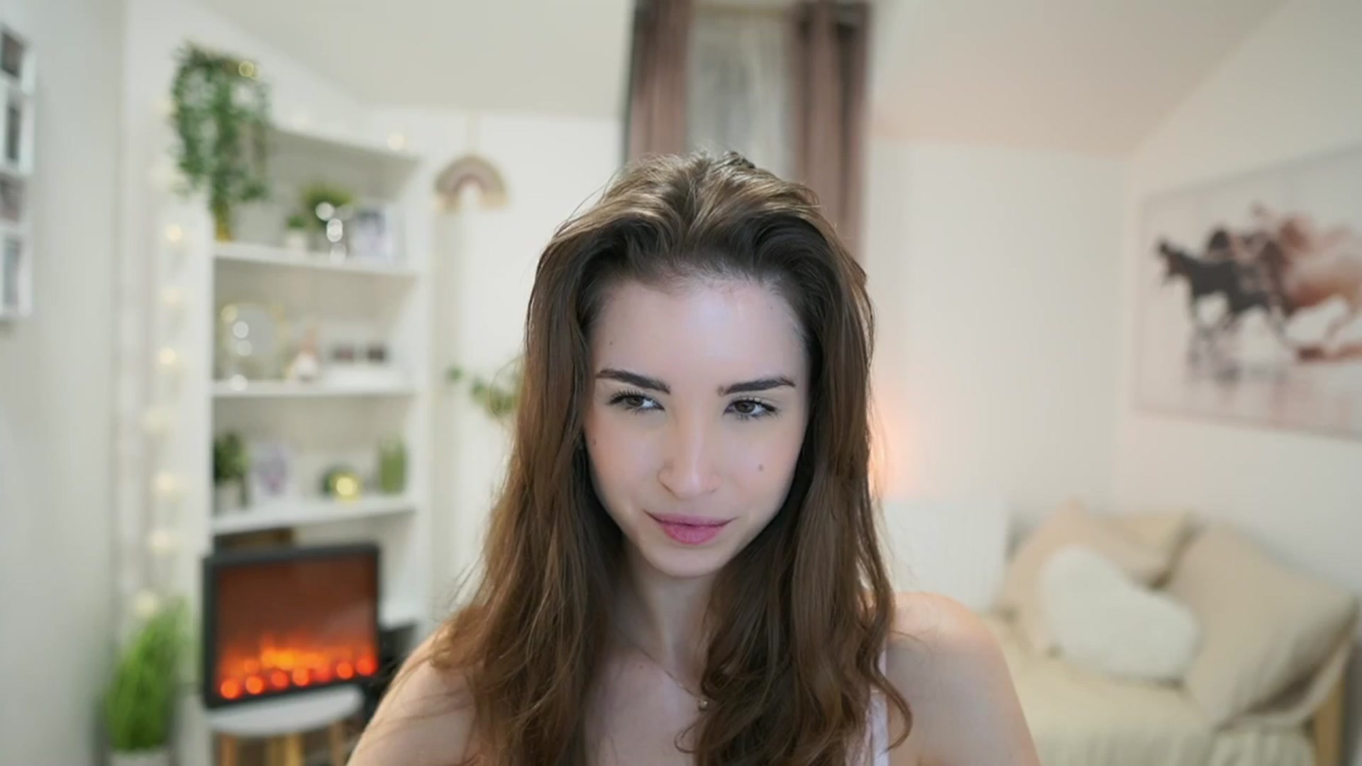 Gallery image thumbnail from Shy_jane's myfreecams stream on, 01/10/2025, 13:41 image 4 of 20