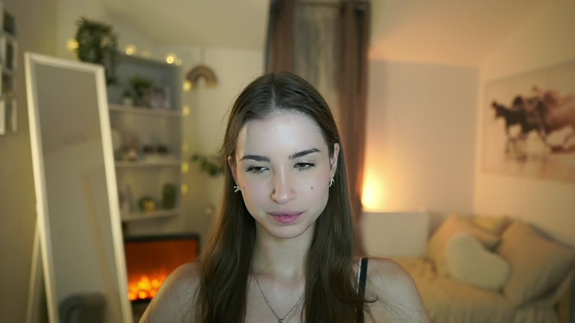 Gallery image thumbnail from Shy_jane's myfreecams stream on, 01/15/2025, 12:03 image 15 of 20