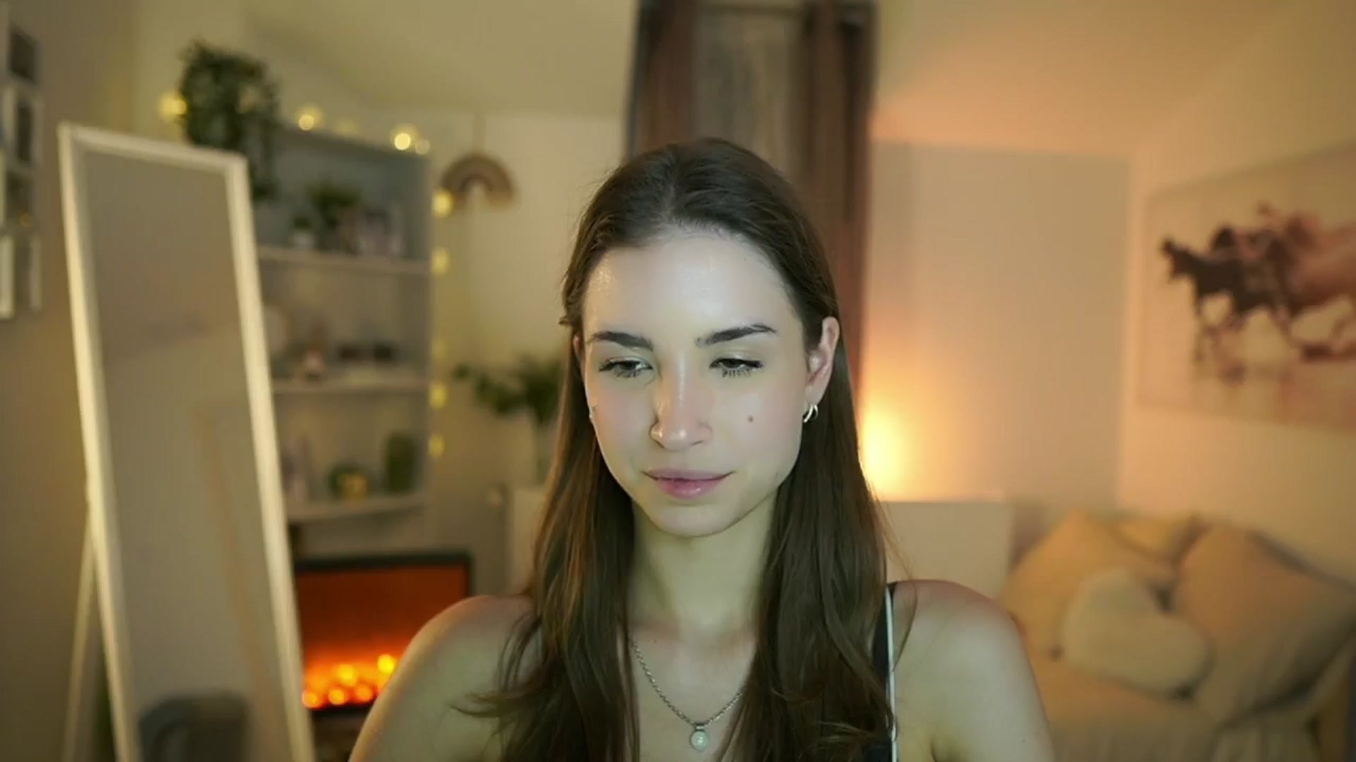 Gallery image thumbnail from Shy_jane's myfreecams stream on, 01/15/2025, 16:48 image 6 of 20