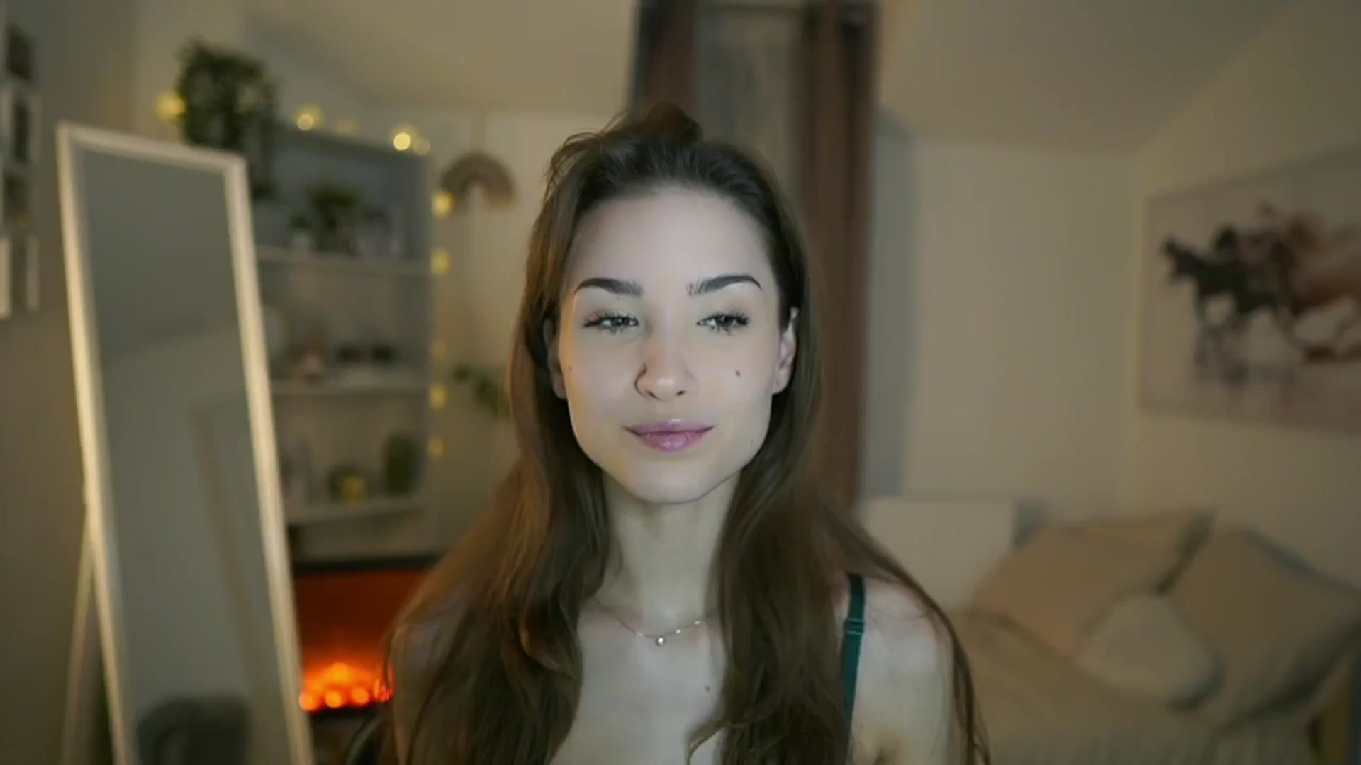 Gallery image thumbnail from Shy_jane's myfreecams stream on, 01/17/2025, 10:07 image 14 of 20