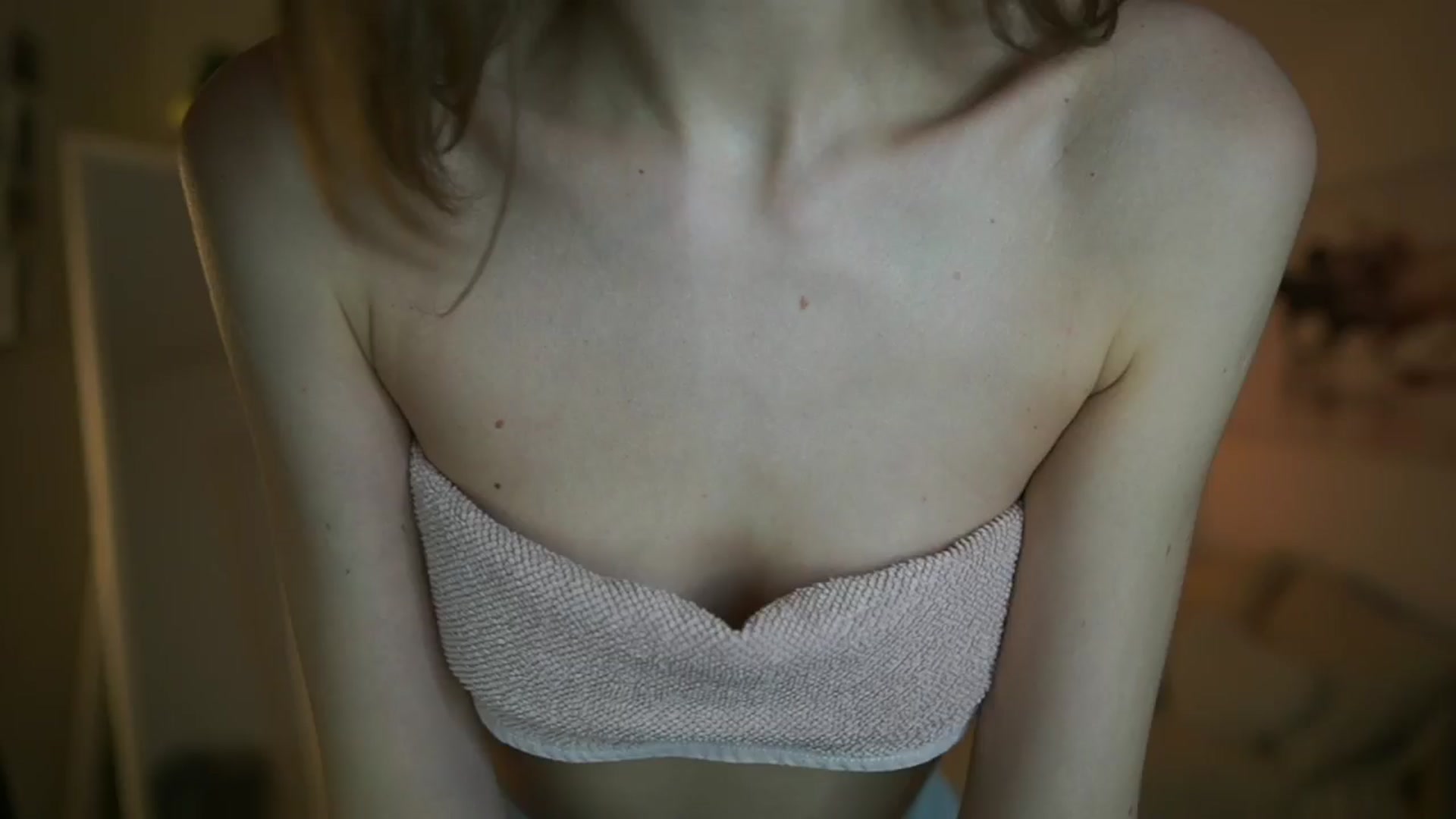 Gallery image thumbnail from Shy_jane's myfreecams stream on, 01/21/2025, 13:00 image 15 of 20