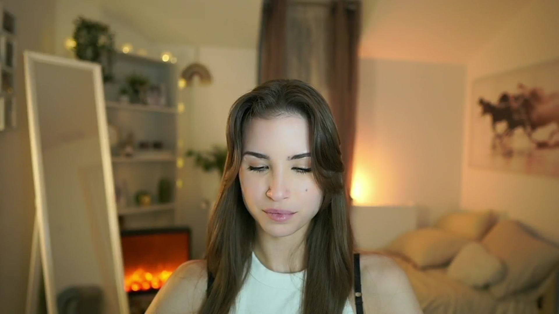 Gallery image thumbnail from Shy_jane's myfreecams stream on, 01/21/2025, 15:16 image 2 of 20