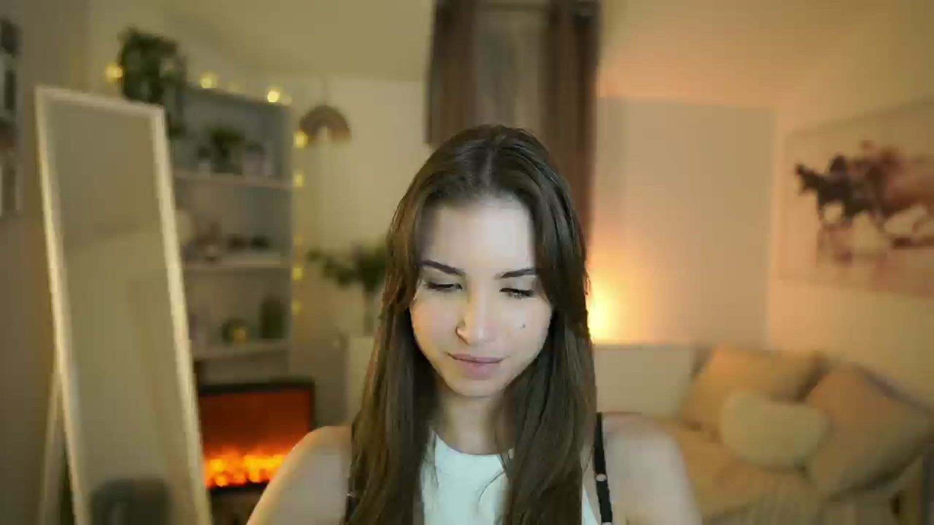 Gallery image thumbnail from Shy_jane's myfreecams stream on, 01/21/2025, 16:30 image 18 of 20