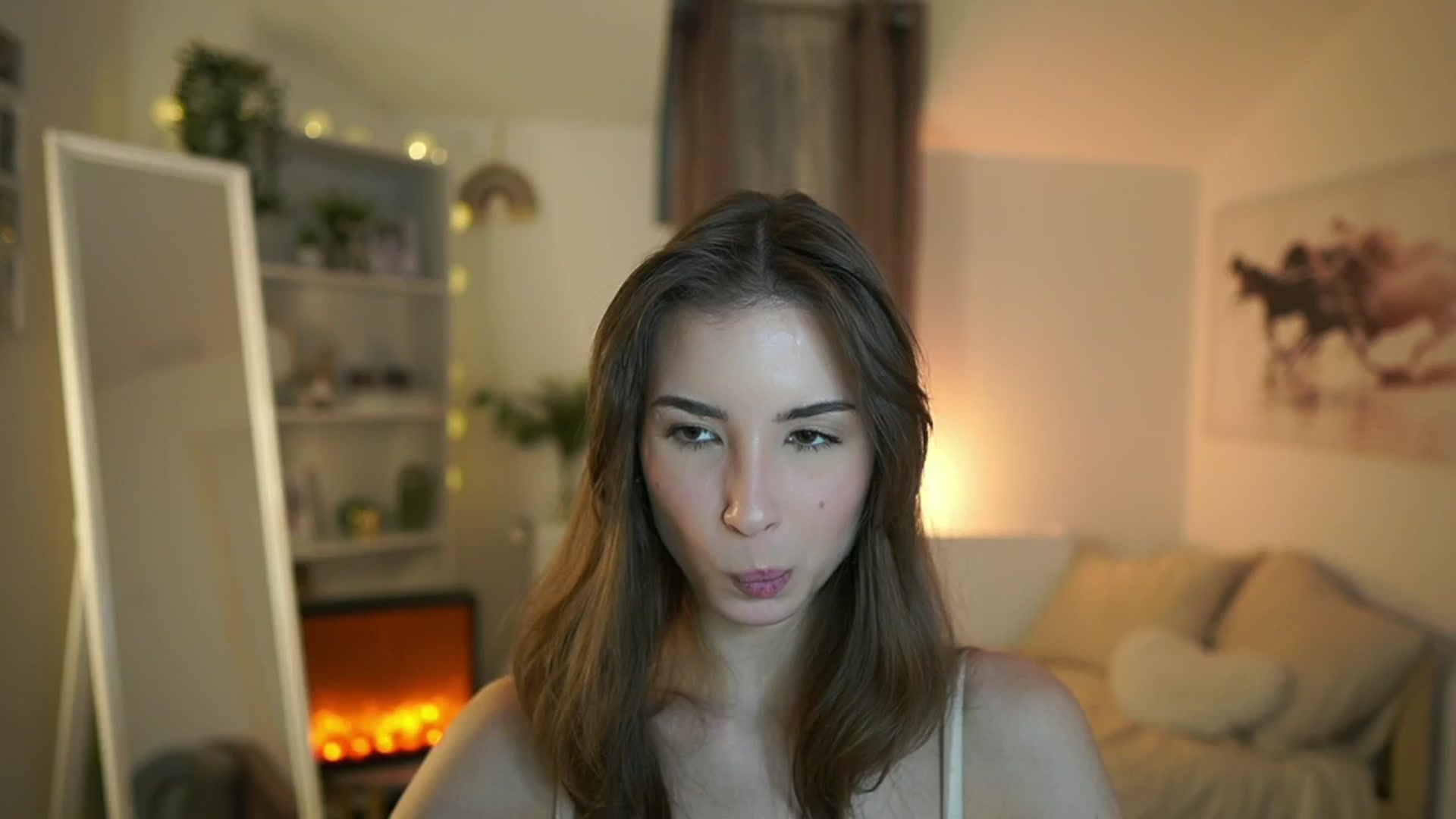 Gallery image thumbnail from Shy_jane's myfreecams stream on, 01/28/2025, 13:00 image 19 of 20
