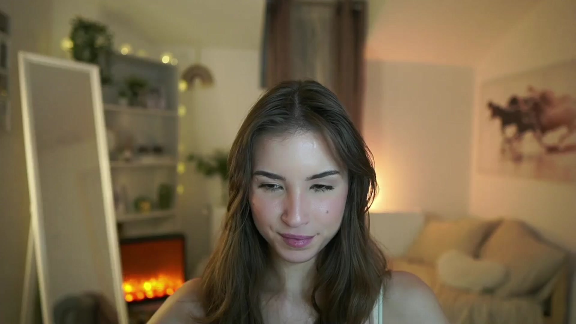 Gallery image thumbnail from Shy_jane's myfreecams stream on, 01/28/2025, 14:23 image 12 of 20