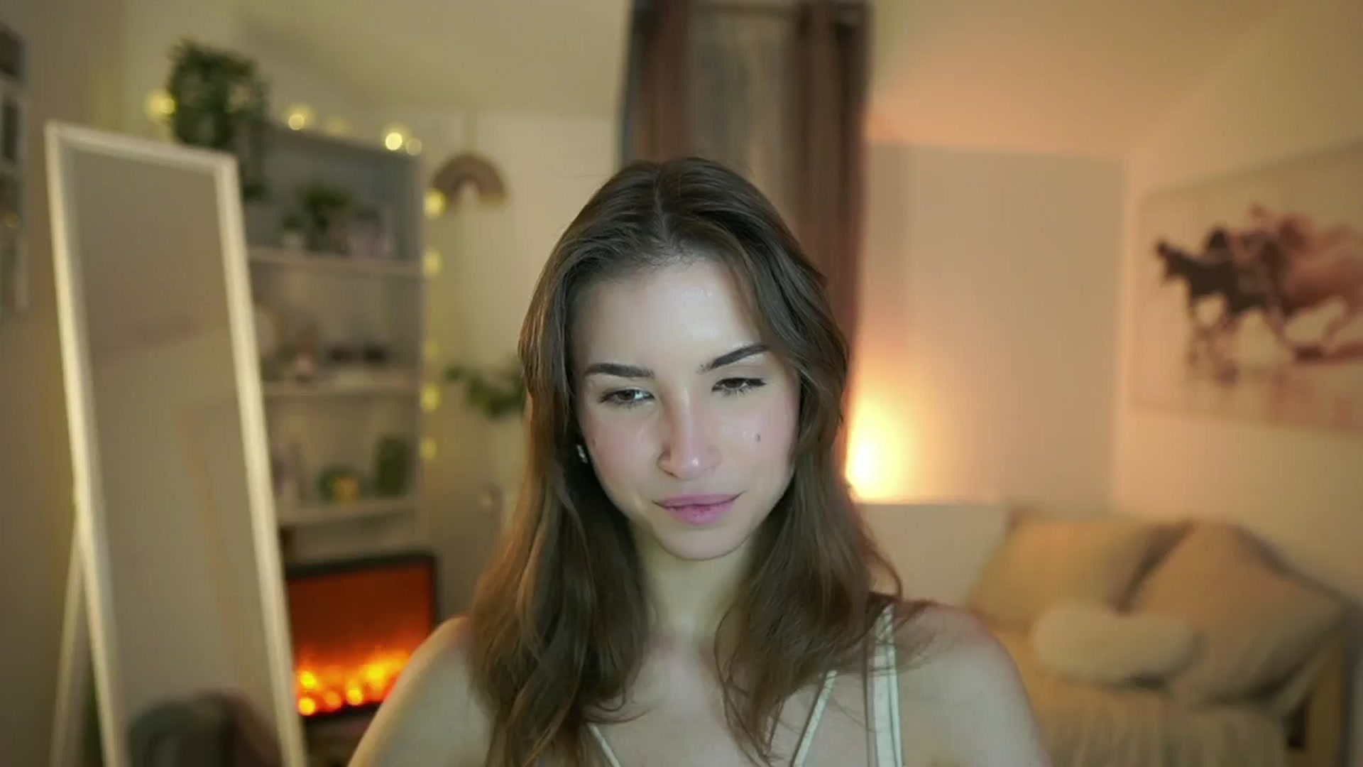 Gallery image thumbnail from Shy_jane's myfreecams stream on, 01/28/2025, 17:34 image 14 of 20