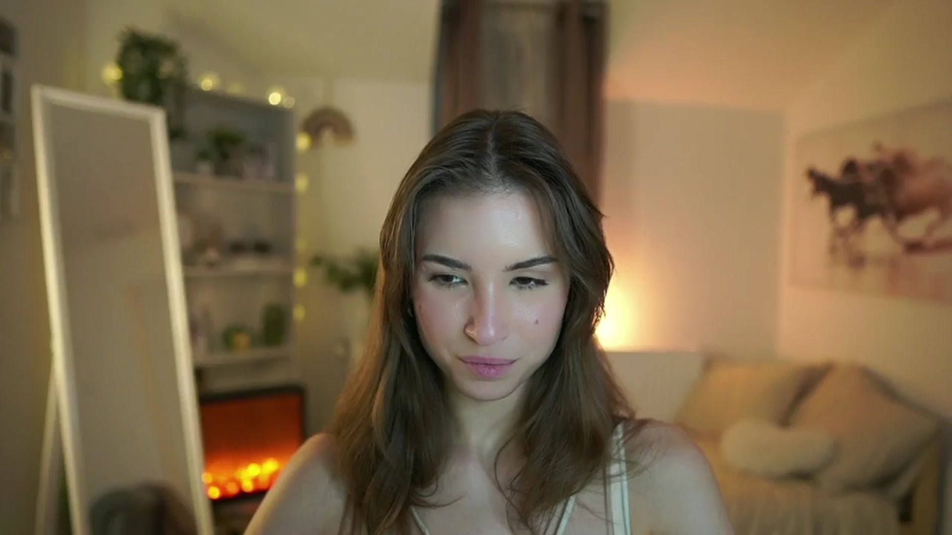 Gallery image thumbnail from Shy_jane's myfreecams stream on, 01/28/2025, 17:34 image 15 of 20