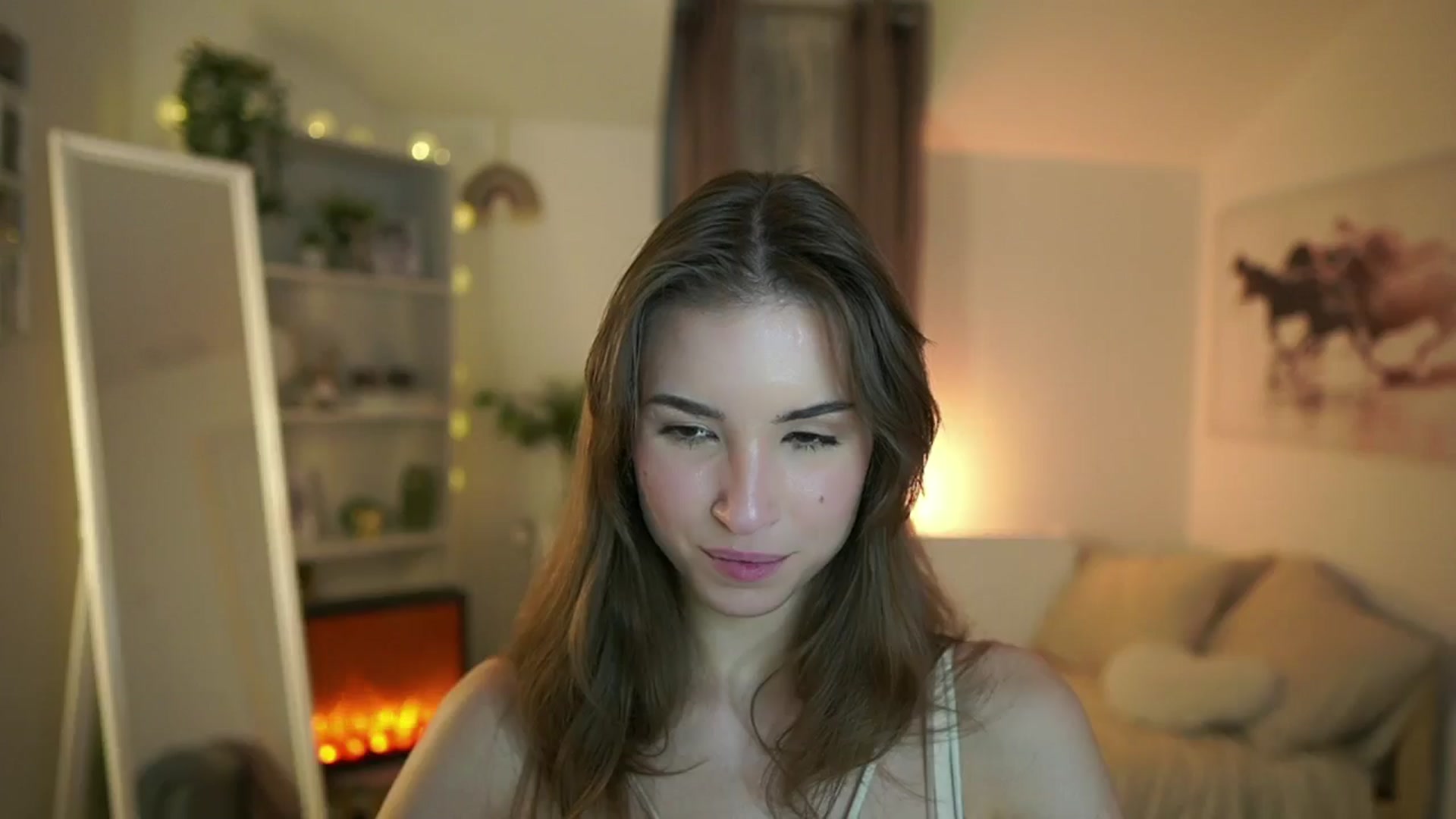 Gallery image thumbnail from Shy_jane's myfreecams stream on, 01/28/2025, 17:34 image 18 of 20