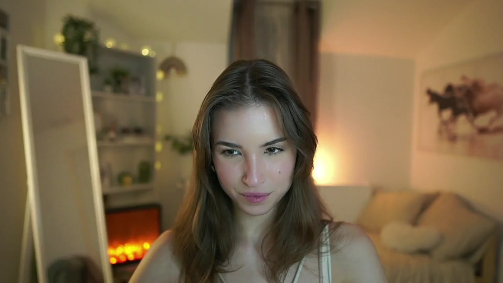 Gallery image thumbnail from Shy_jane's myfreecams stream on, 01/28/2025, 17:34 image 17 of 20