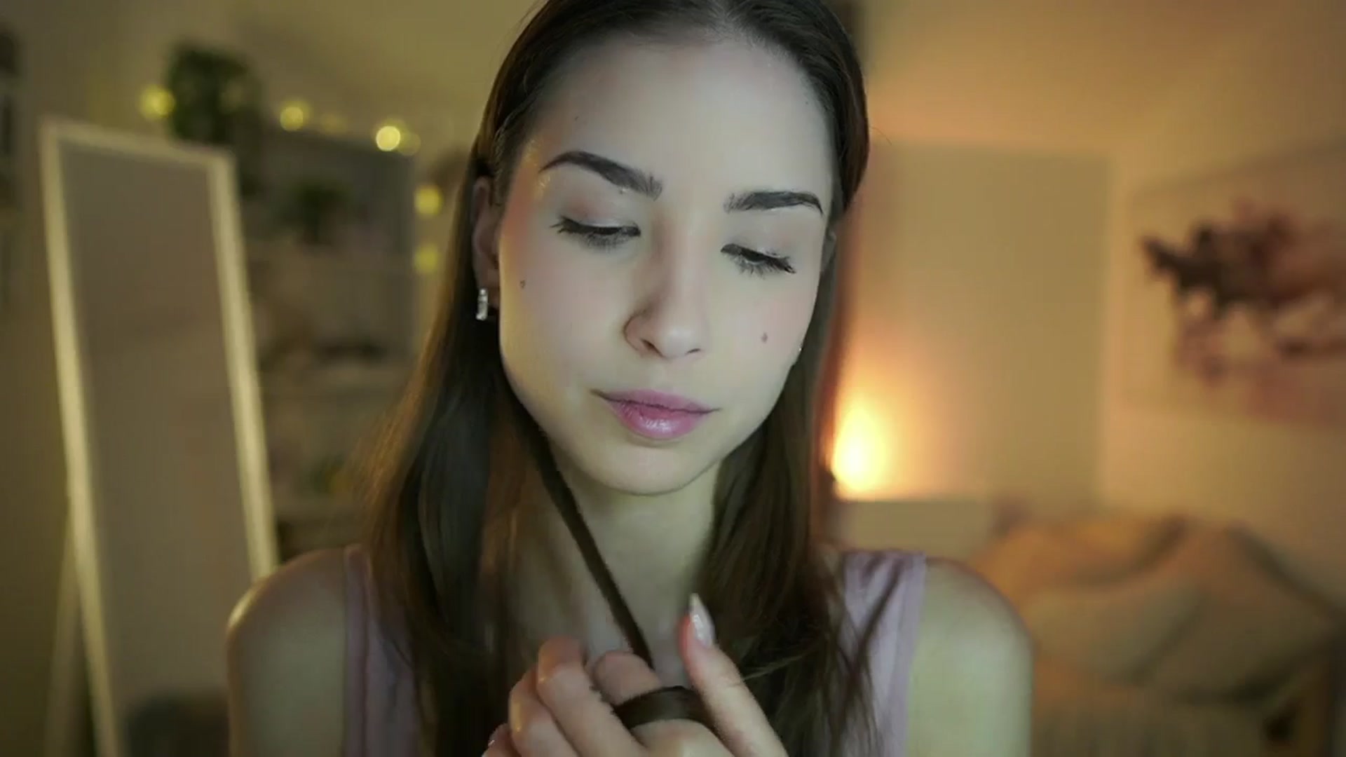 Gallery image thumbnail from Shy_jane's myfreecams stream on, 01/31/2025, 11:27 image 12 of 20