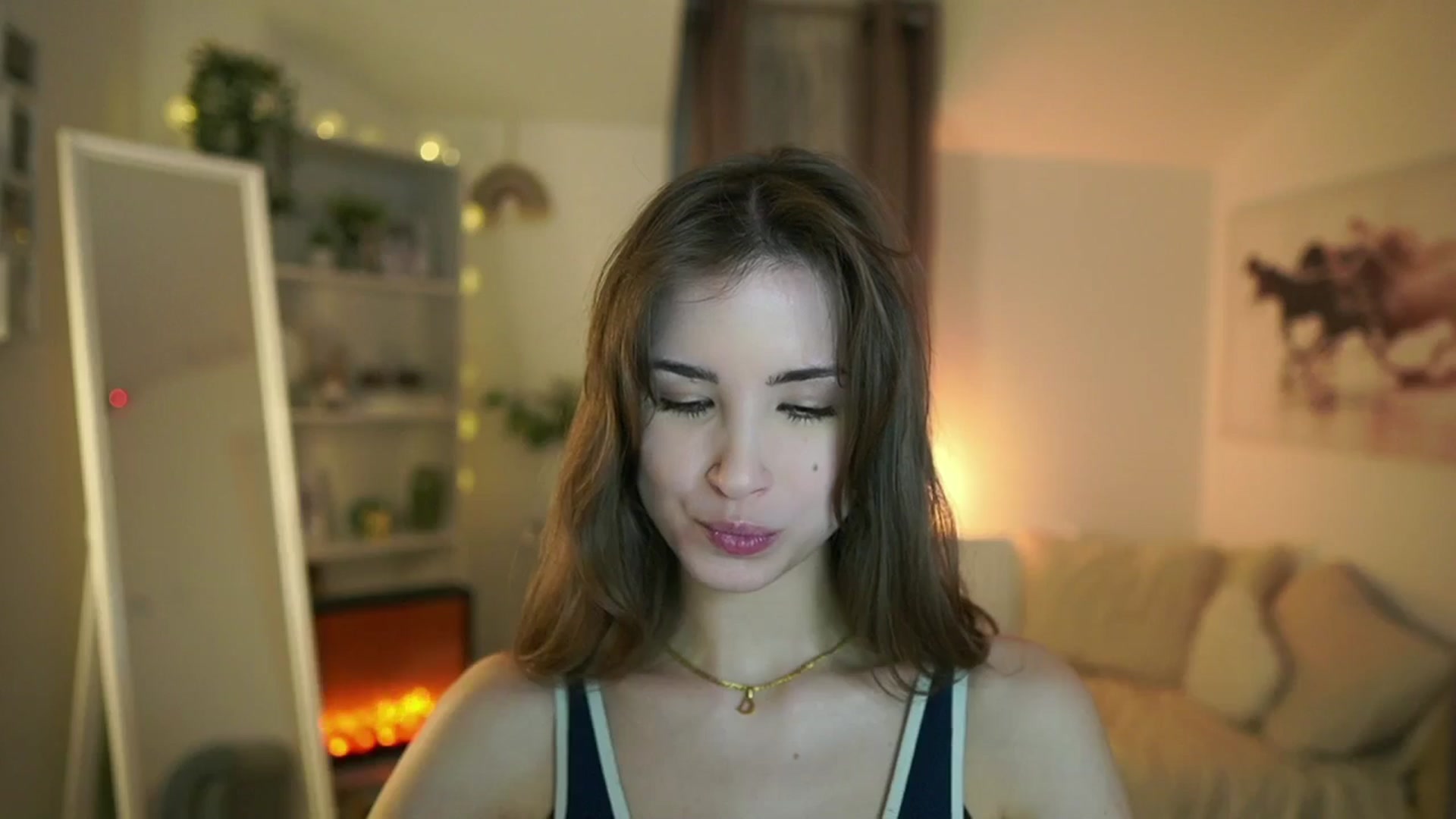 Gallery image thumbnail from Shy_jane's myfreecams stream on, 02/04/2025, 13:17 image 11 of 20