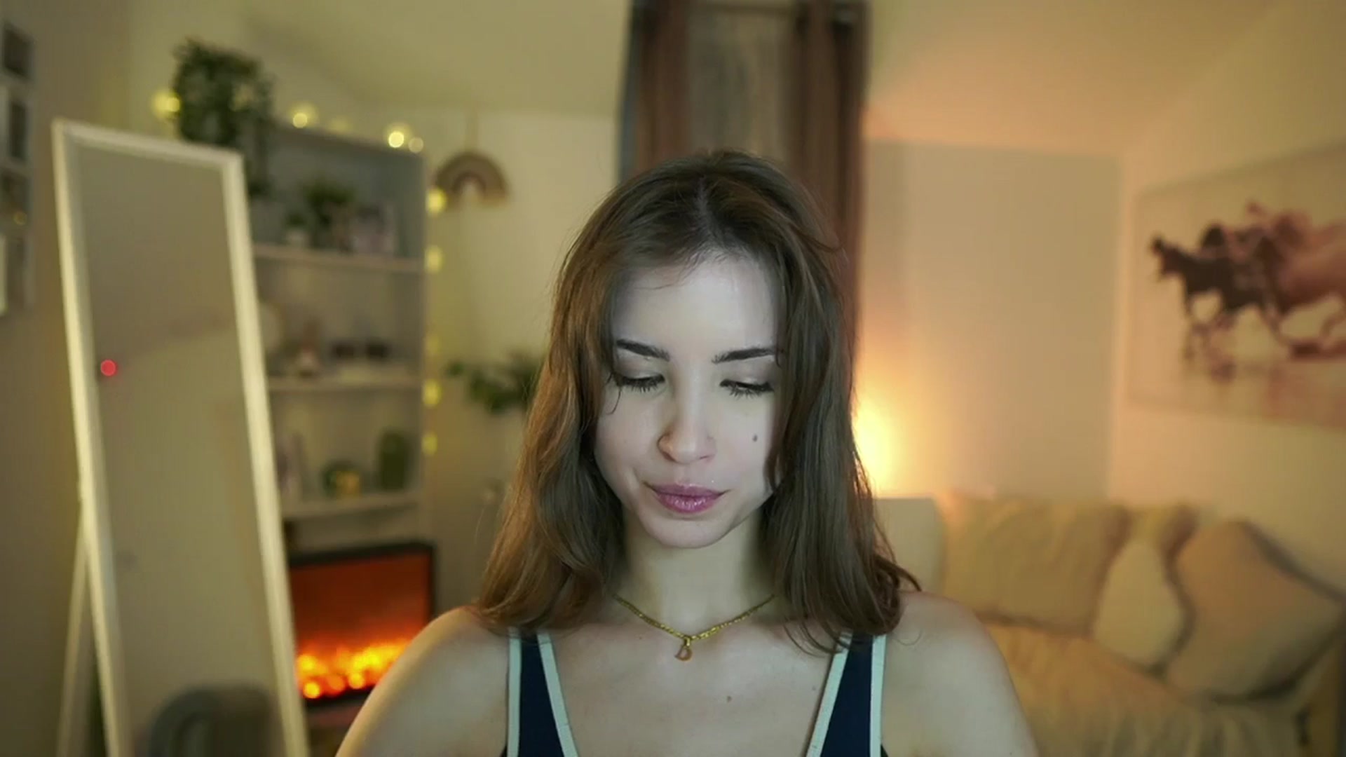 Gallery image thumbnail from Shy_jane's myfreecams stream on, 02/04/2025, 13:17 image 12 of 20