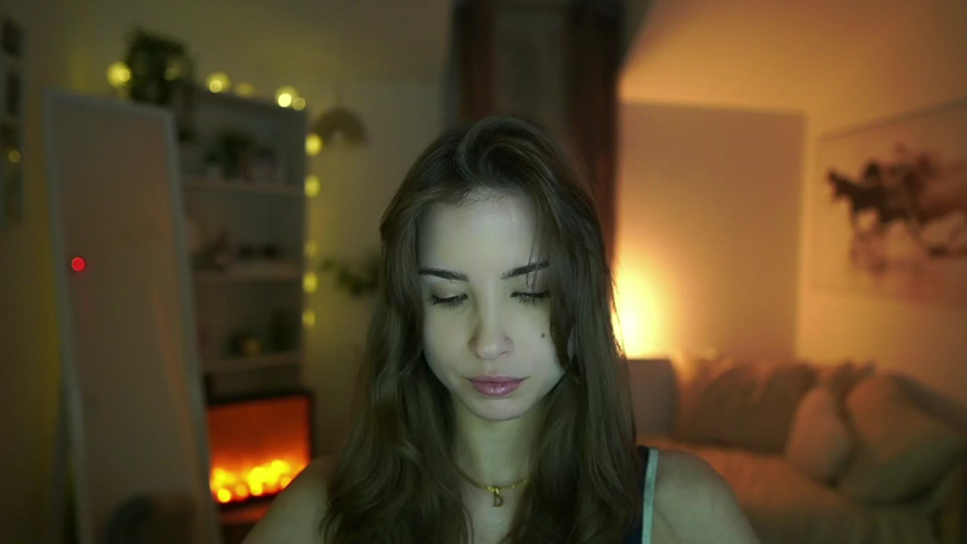 Gallery image thumbnail from Shy_jane's myfreecams stream on, 02/04/2025, 13:17 image 6 of 20