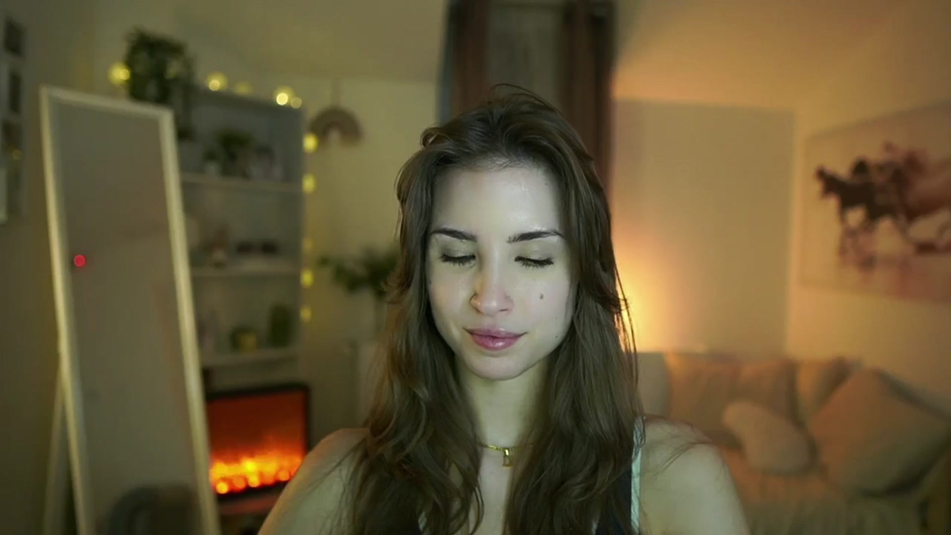 Gallery image thumbnail from Shy_jane's myfreecams stream on, 02/04/2025, 18:00 image 8 of 20