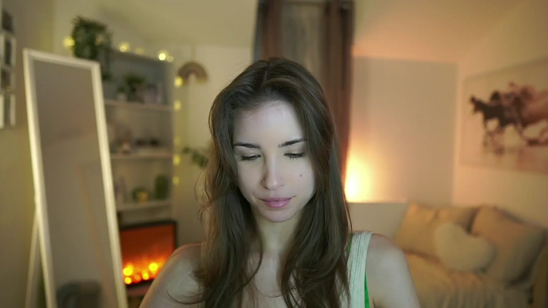 Gallery image thumbnail from Shy_jane's myfreecams stream on, 02/09/2025, 12:37 image 1 of 20