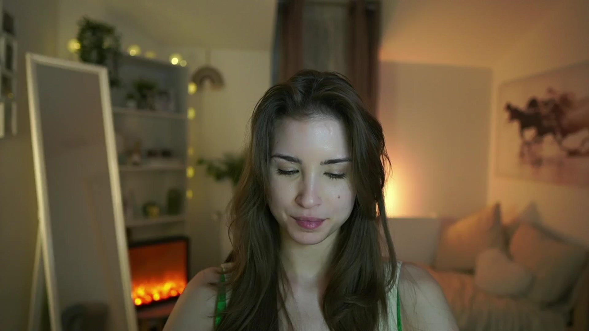 Gallery image thumbnail from Shy_jane's myfreecams stream on, 02/09/2025, 18:45 image 11 of 20