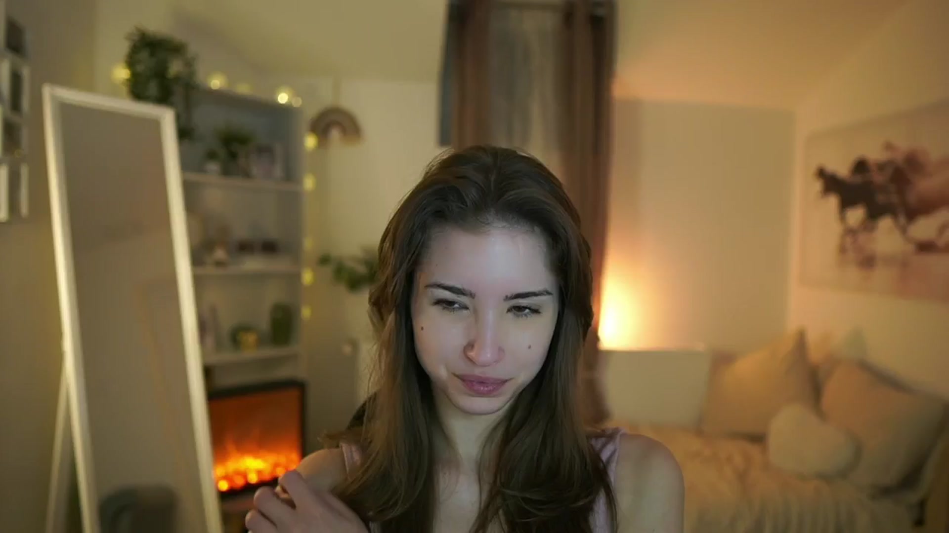 Gallery image thumbnail from Shy_jane's myfreecams stream on, 02/10/2025, 14:33 image 4 of 20
