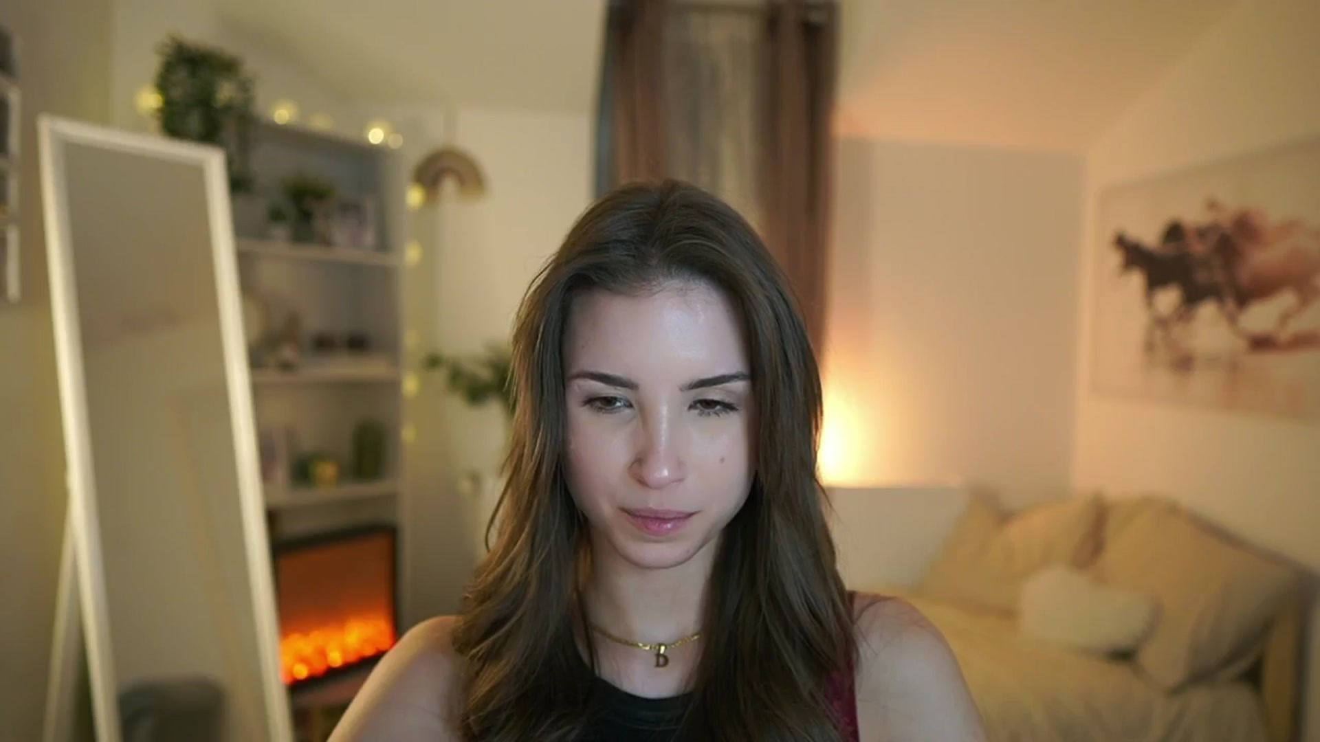 Gallery image thumbnail from Shy_jane's myfreecams stream on, 02/18/2025, 14:37 image 8 of 20