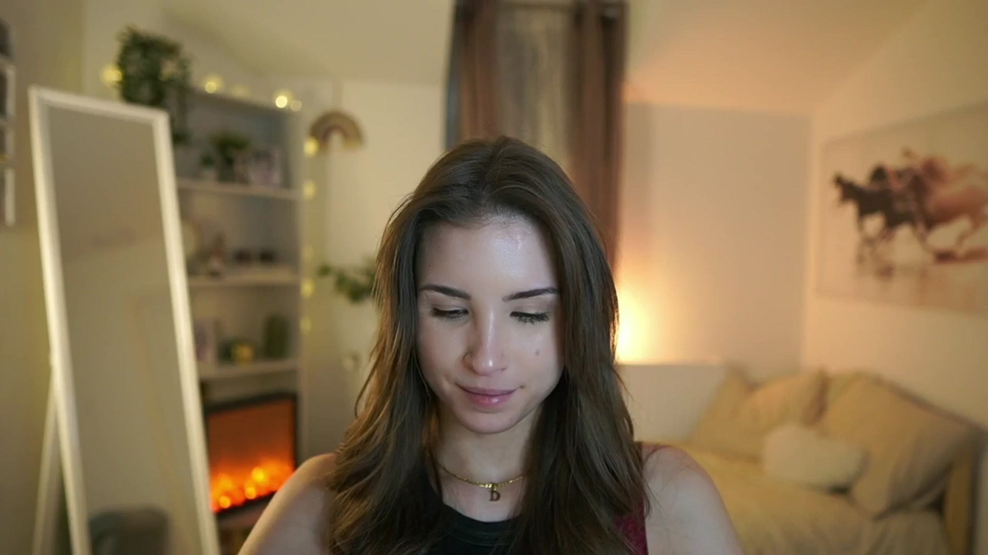 Gallery image thumbnail from Shy_jane's myfreecams stream on, 02/18/2025, 14:37 image 9 of 20