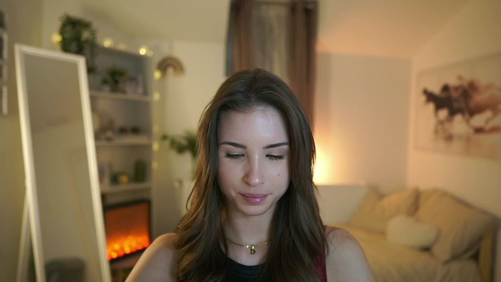 Gallery image thumbnail from Shy_jane's myfreecams stream on, 02/18/2025, 14:37 image 7 of 20