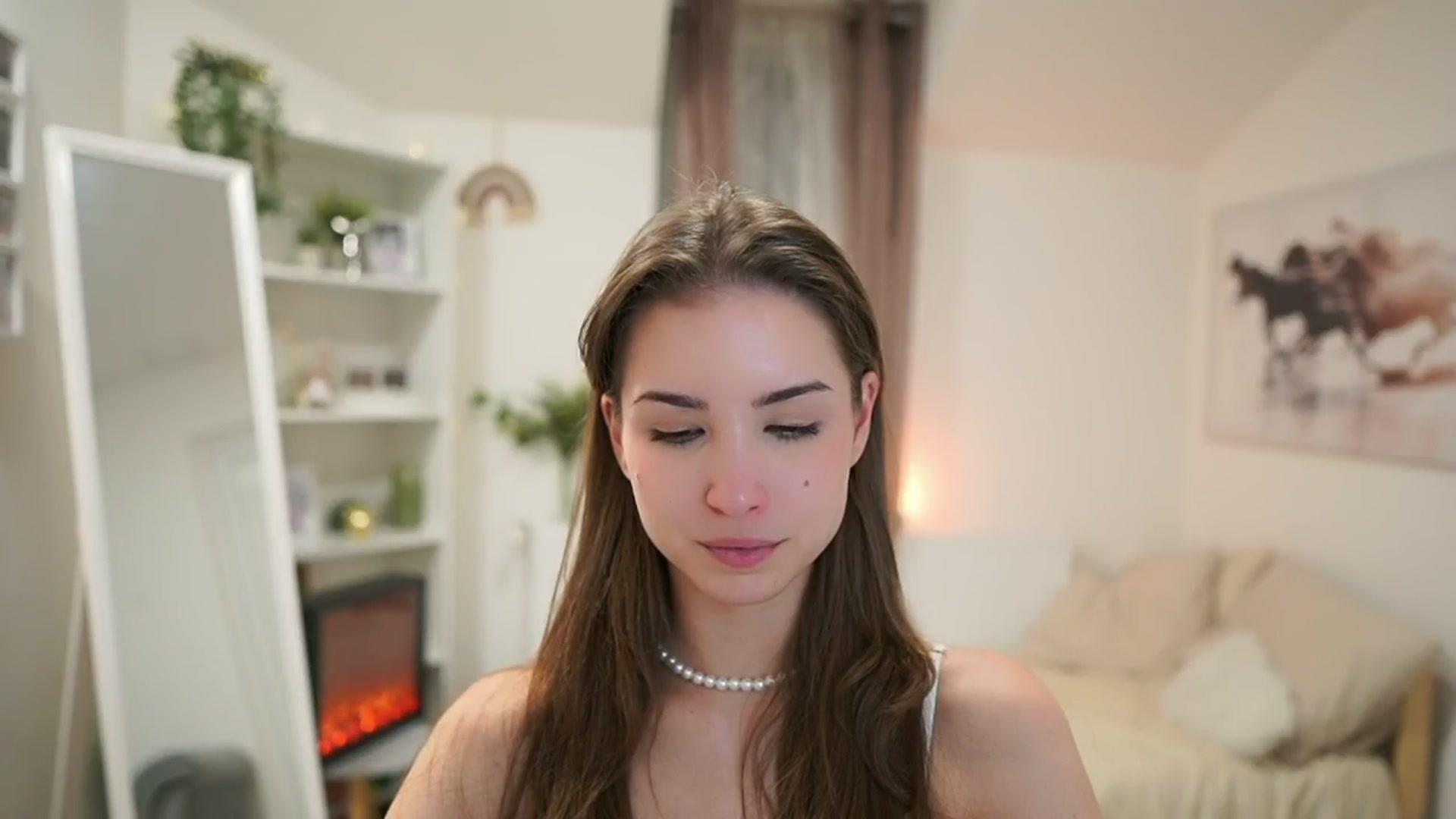 Gallery image thumbnail from Shy_jane's myfreecams stream on, 02/20/2025, 14:43 image 13 of 20