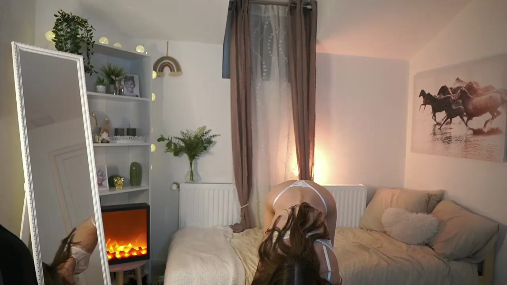 Gallery image thumbnail from Shy_jane's myfreecams stream on, 03/05/2025, 15:20 image 16 of 20