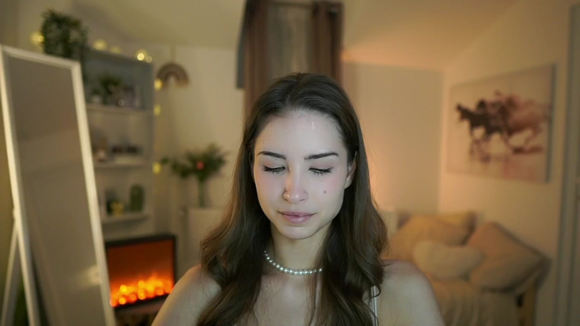 Gallery image thumbnail from Shy_jane's myfreecams stream on, 03/10/2025, 12:32 image 4 of 20