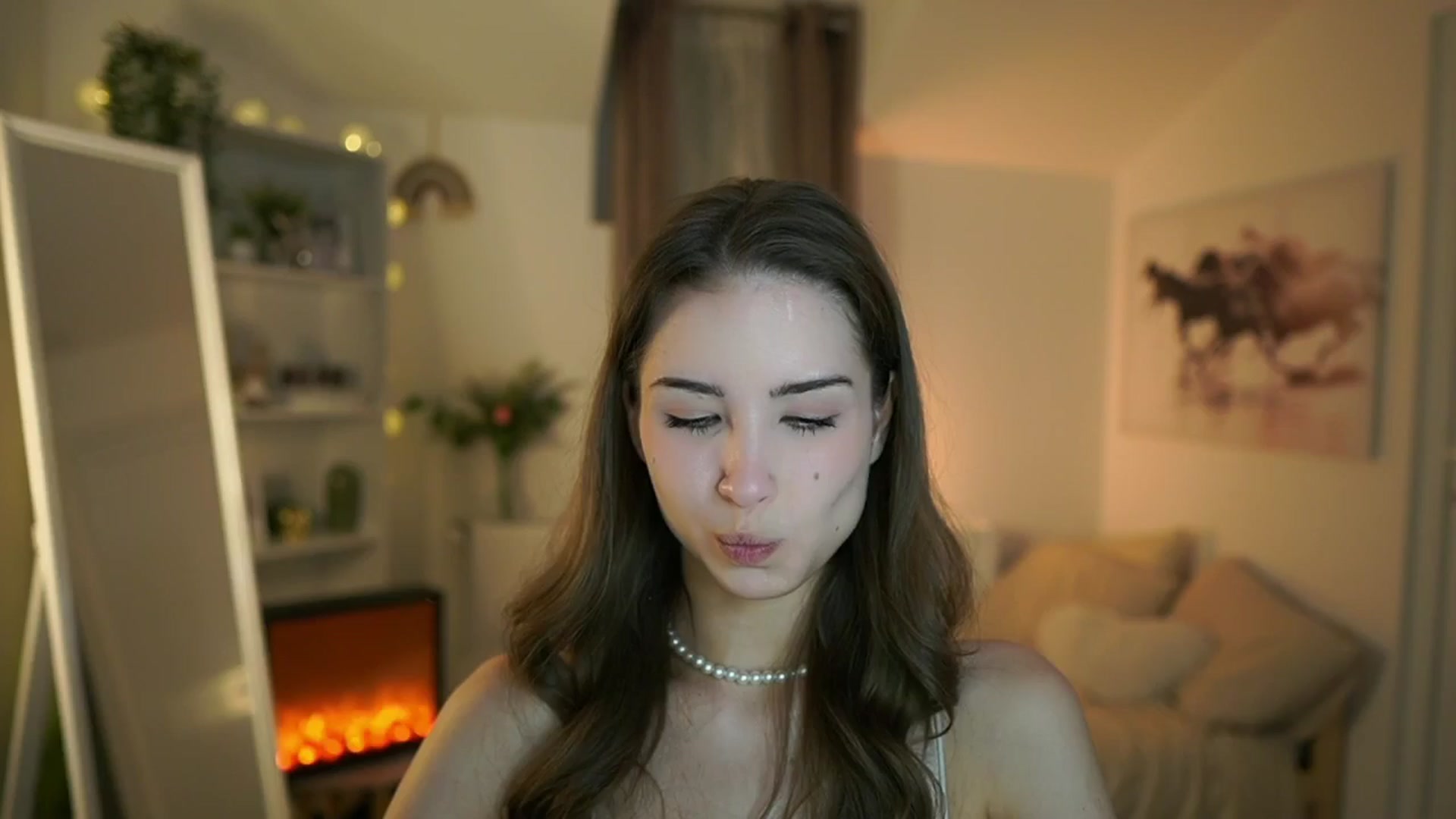 Gallery image thumbnail from Shy_jane's myfreecams stream on, 03/10/2025, 12:32 image 1 of 20