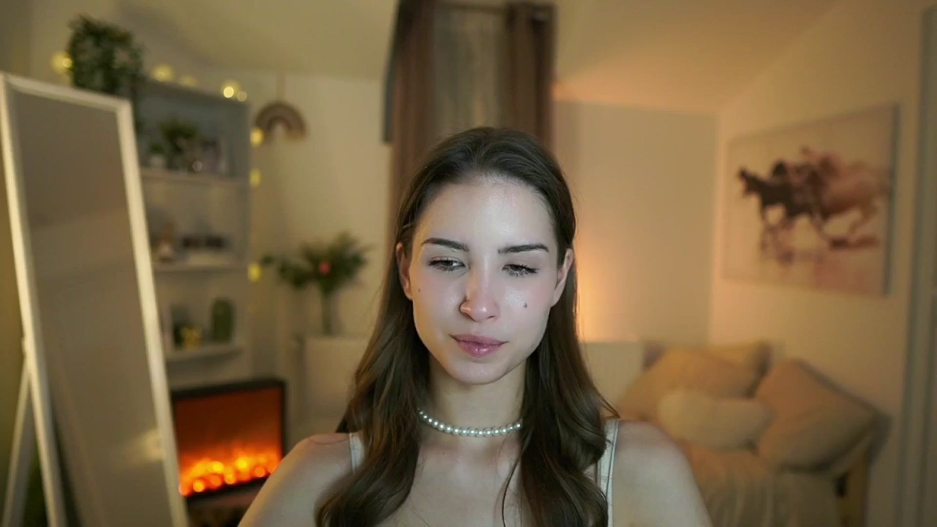 Gallery image thumbnail from Shy_jane's myfreecams stream on, 03/10/2025, 18:22 image 15 of 20