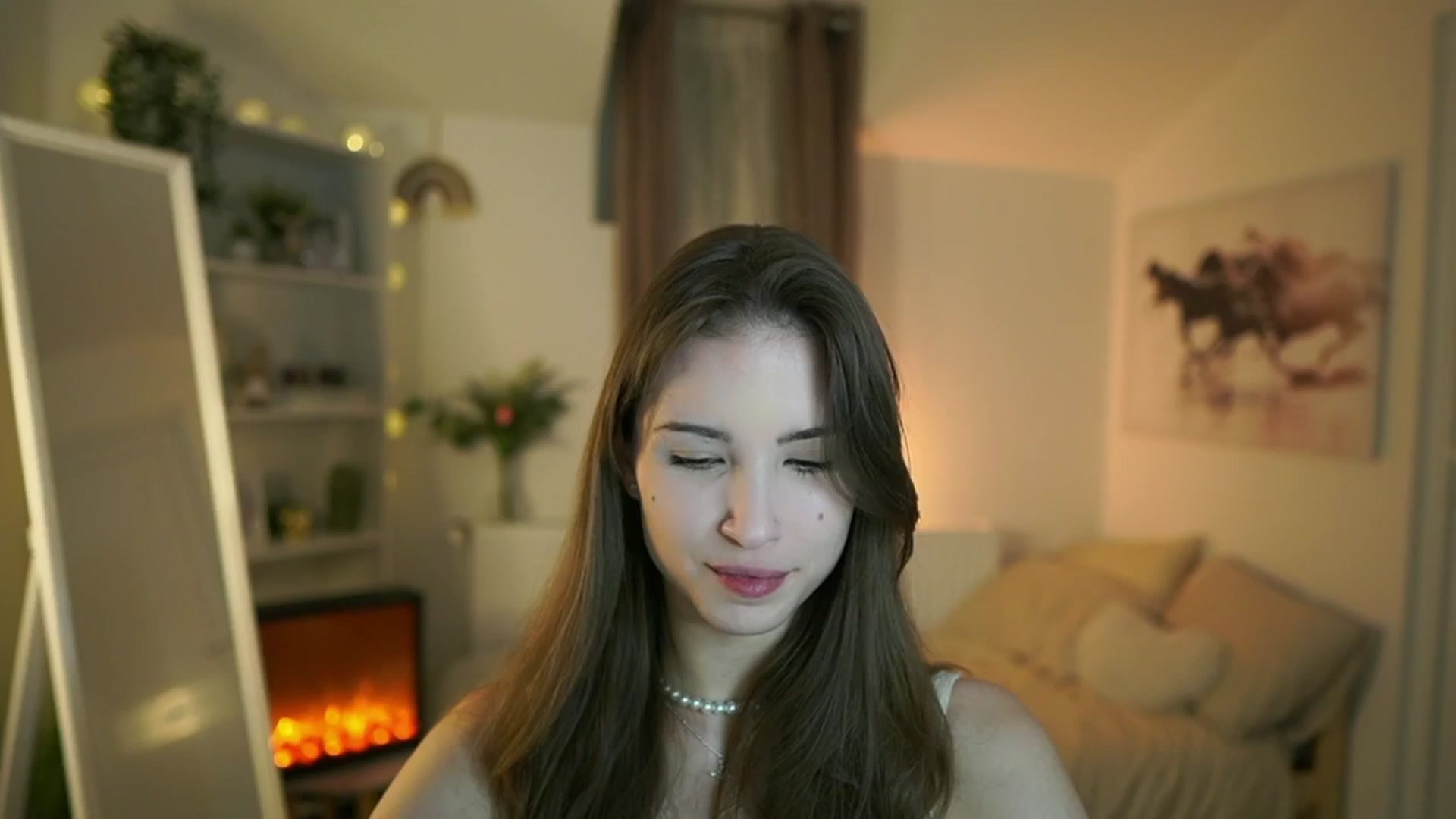 Gallery image thumbnail from Shy_jane's myfreecams stream on, 03/18/2025, 15:39 image 2 of 20